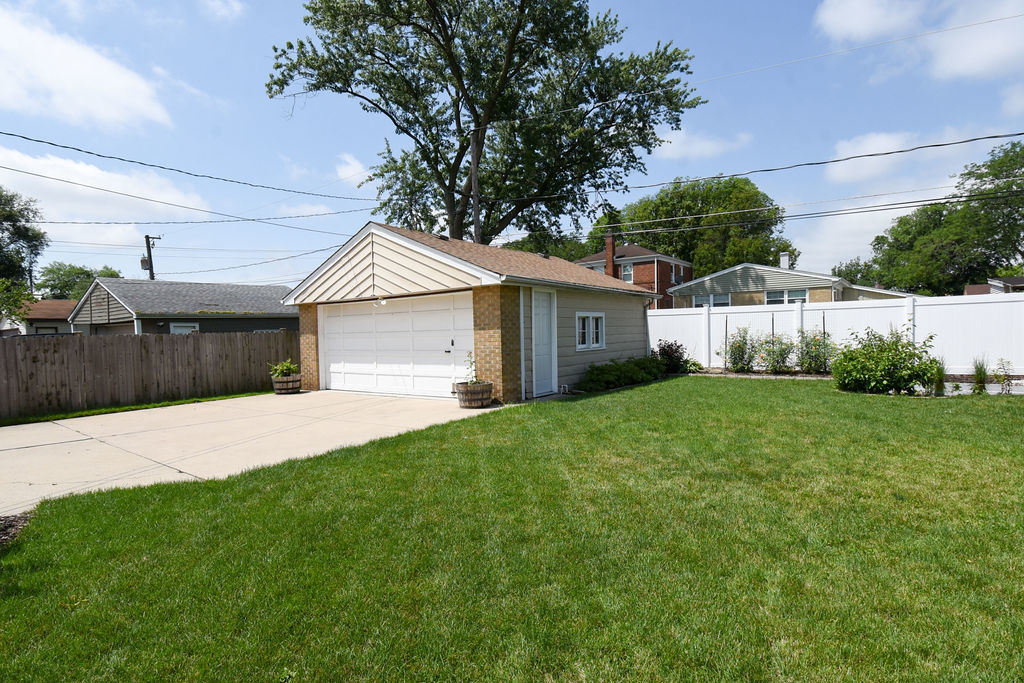 1434 Alima Terrace