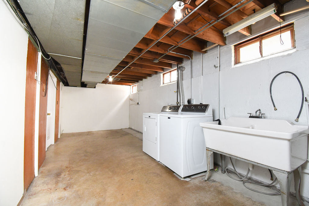 1434 Alima Terrace