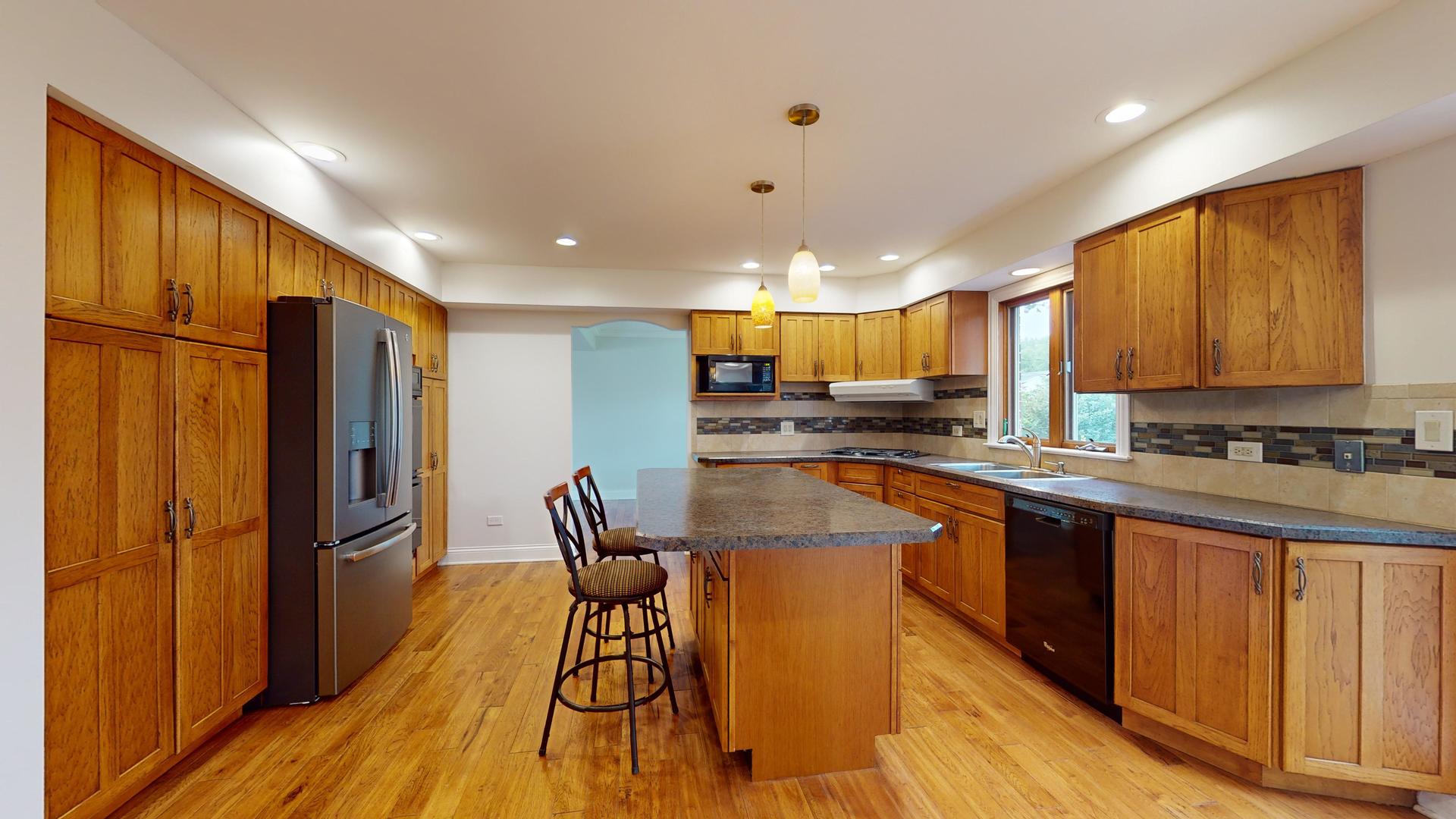 715 W Berkley Drive