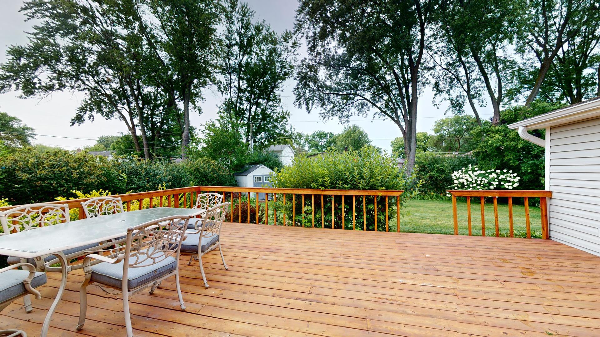 715 W Berkley Drive