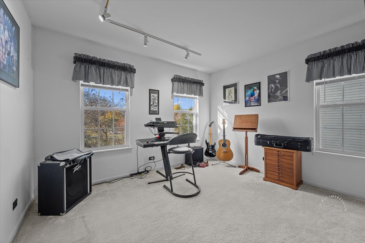 841 Sycamore Lane