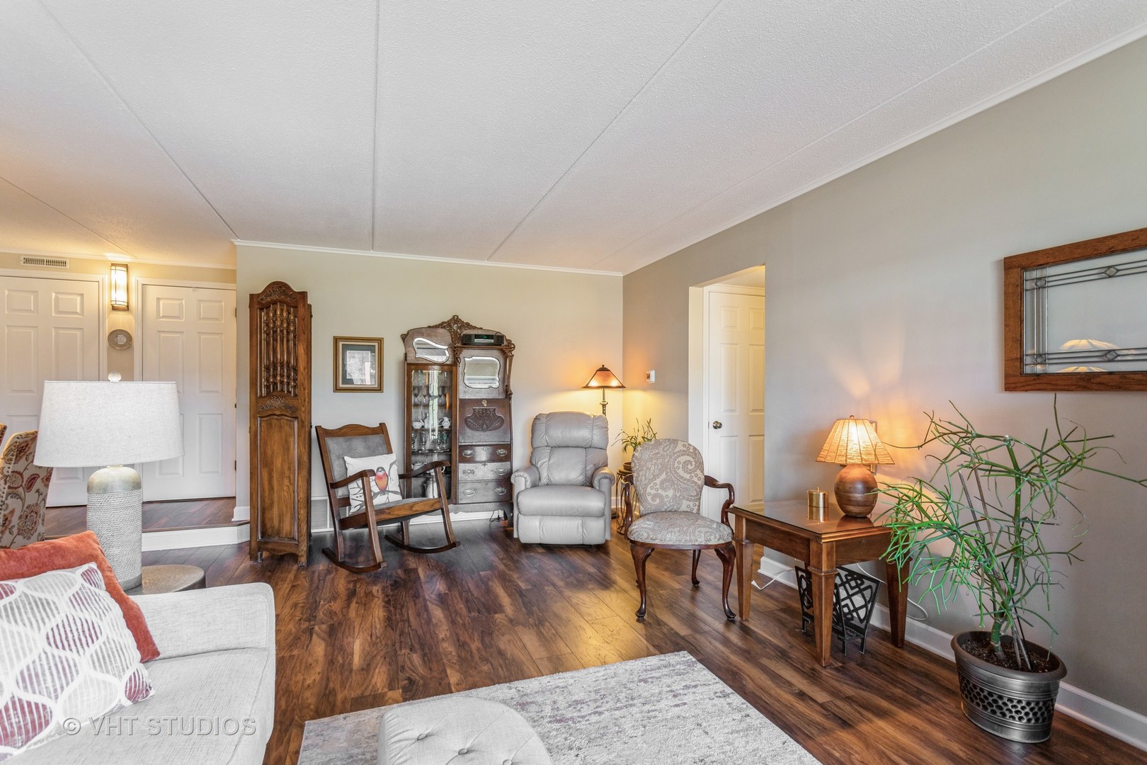 6818 Joilet Road Unit: 6