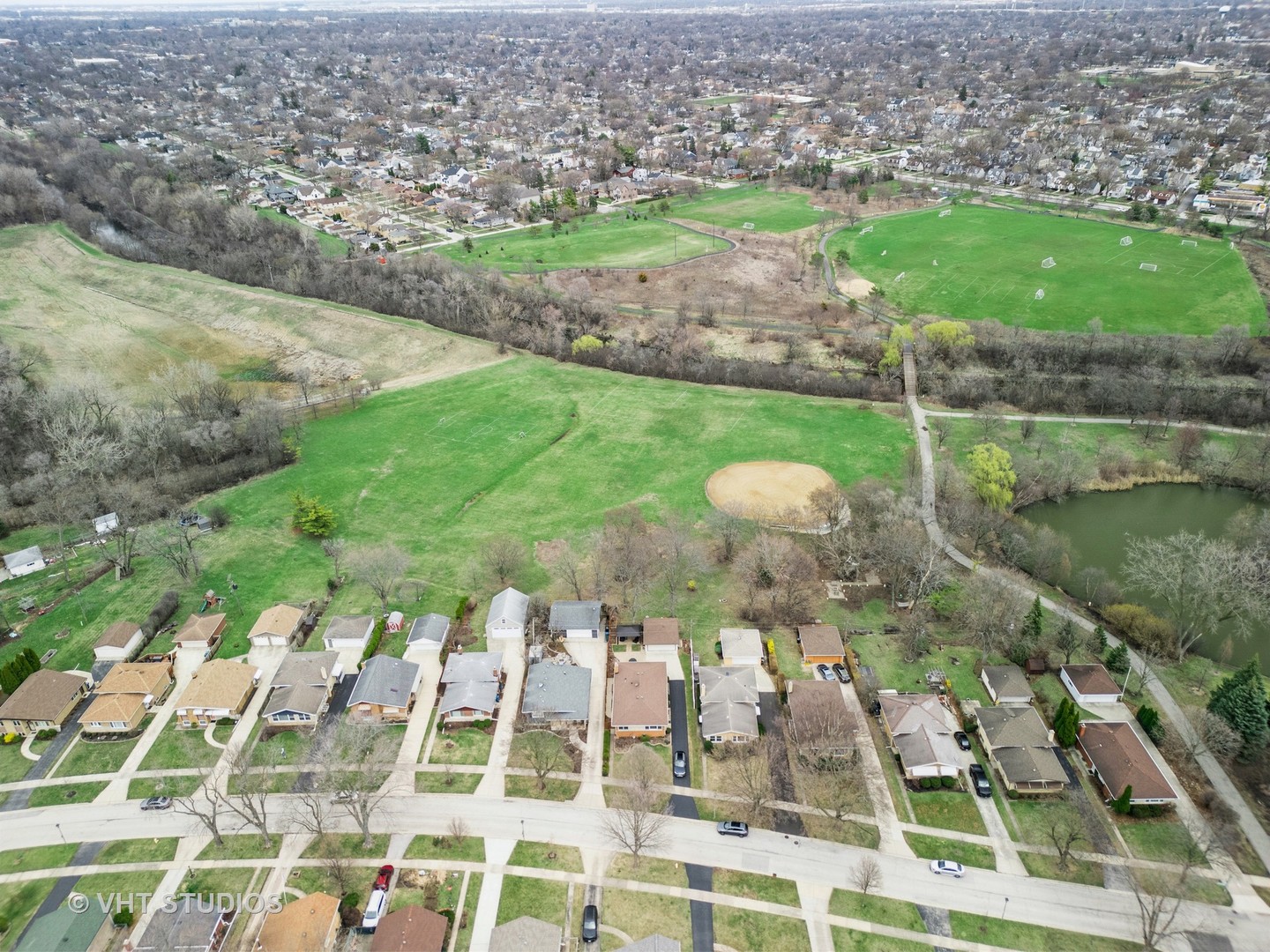 427 W Commonwealth Lane