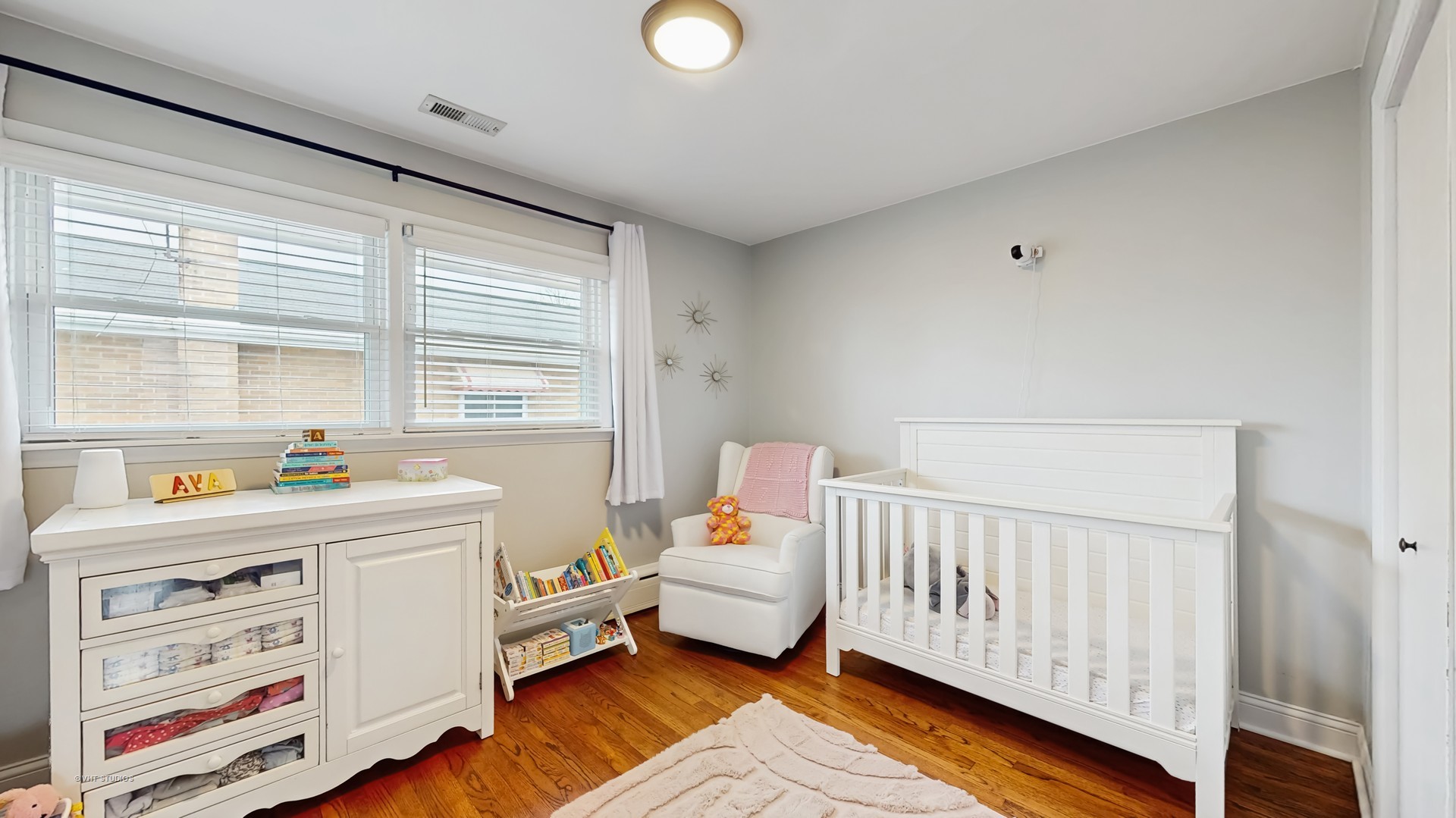 427 W Commonwealth Lane