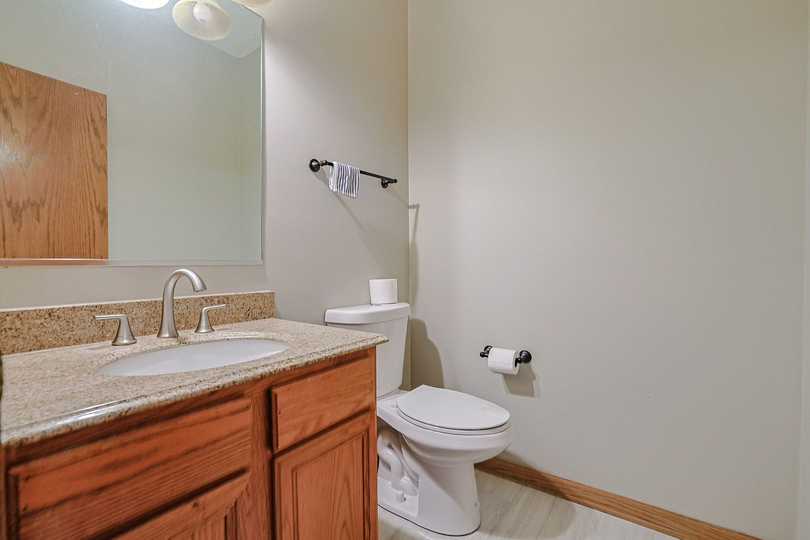 2815 POWELL Court Unit: 2815