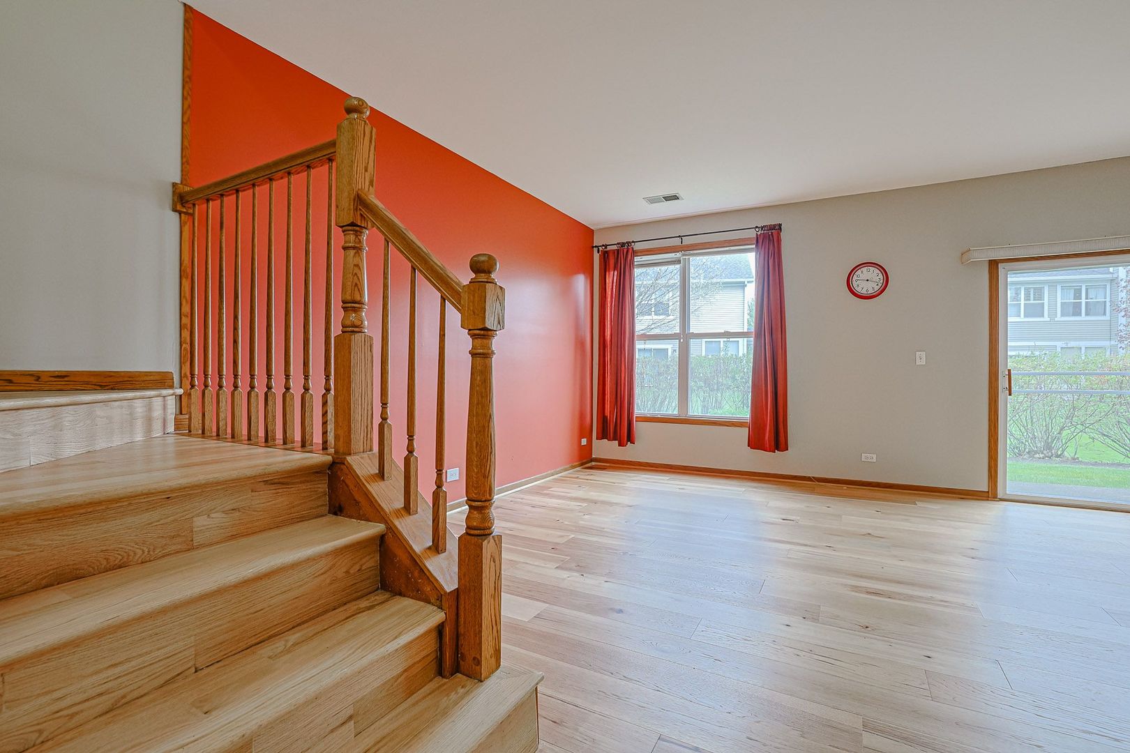 2815 POWELL Court Unit: 2815