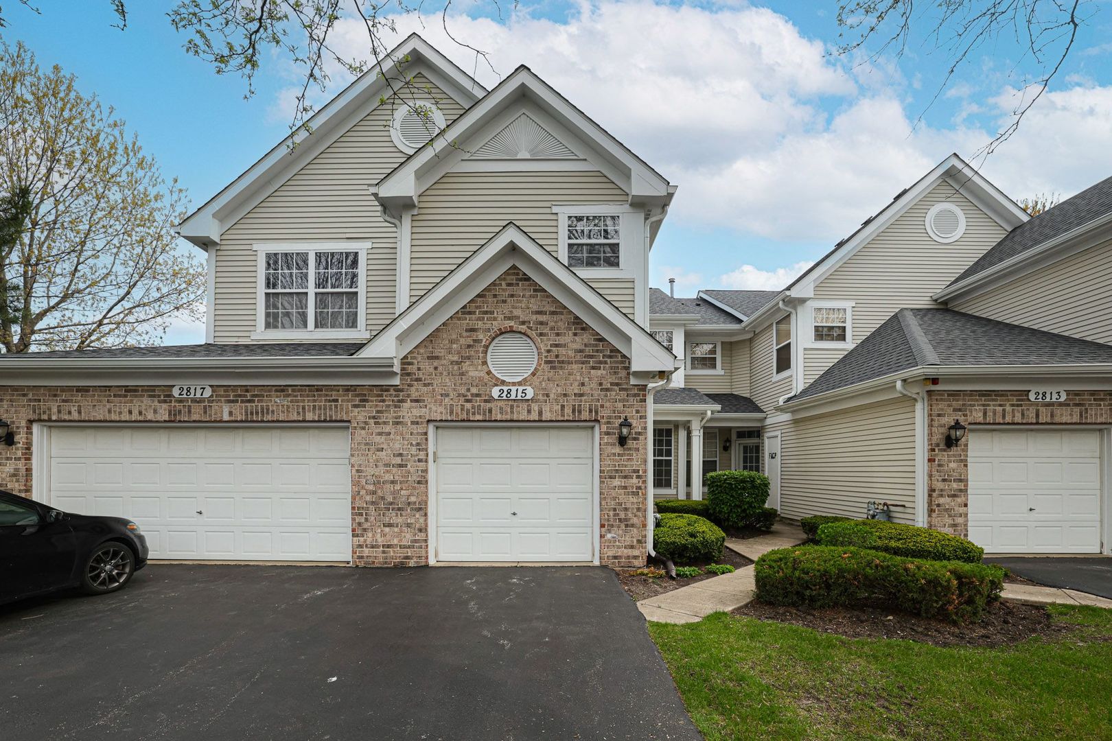 2815 POWELL Court Unit: 2815