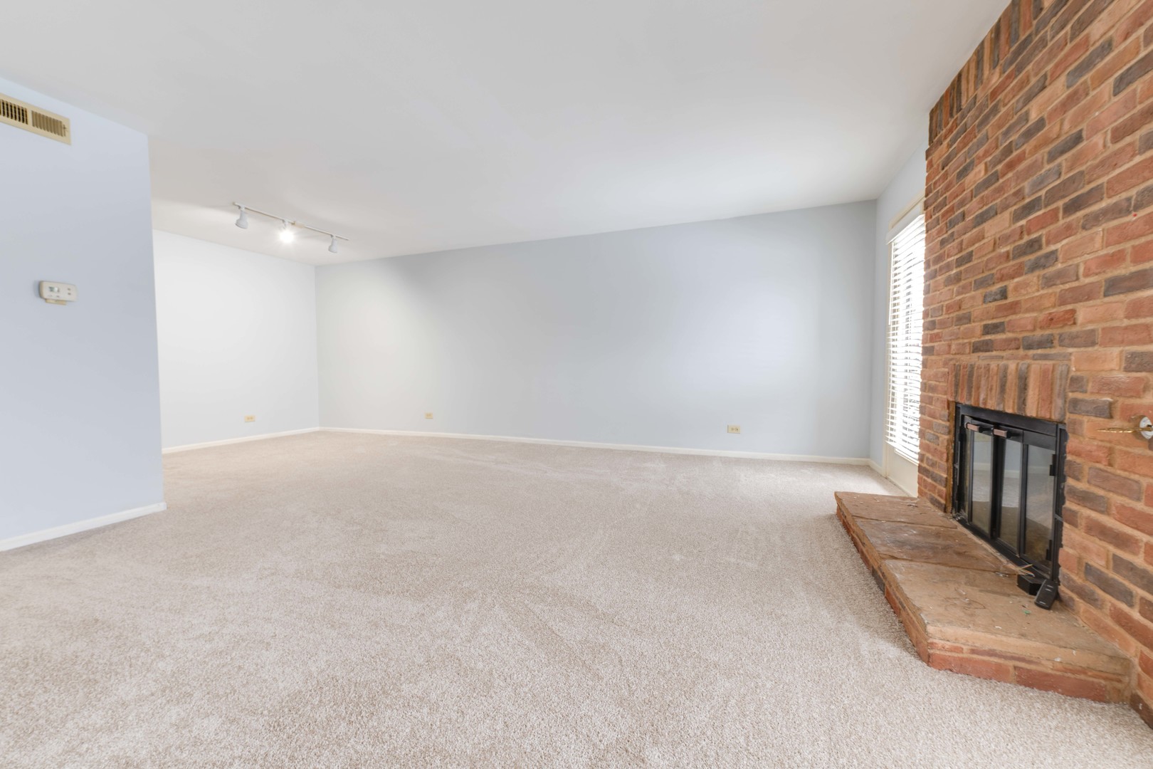 26 PRAIRIE Drive