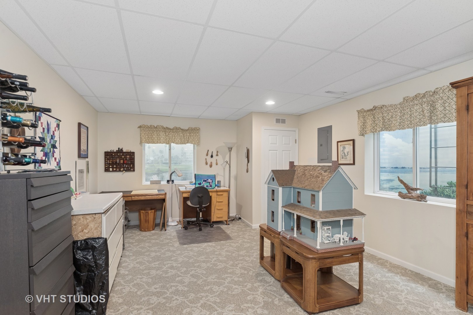 98 Enfield Lane