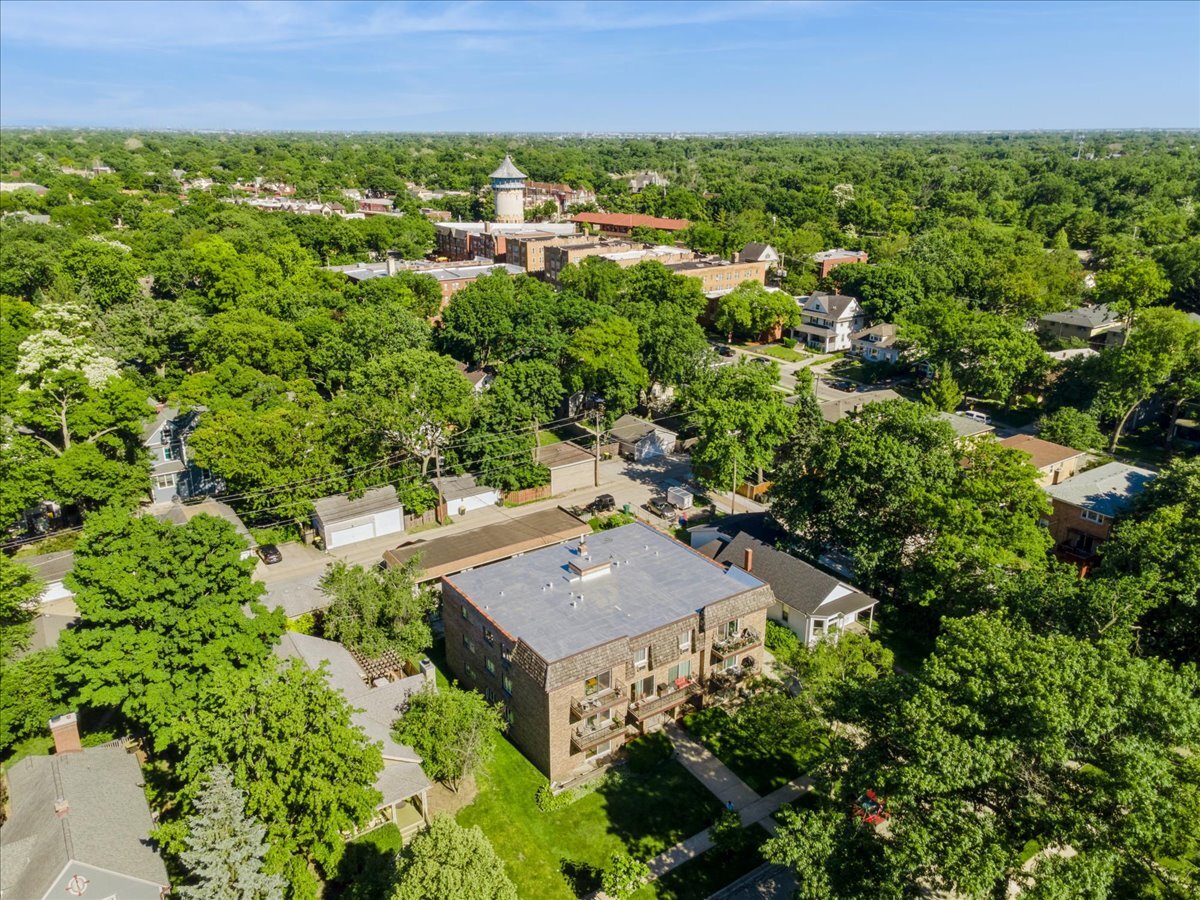 69 Lincoln Avenue Unit: 1S