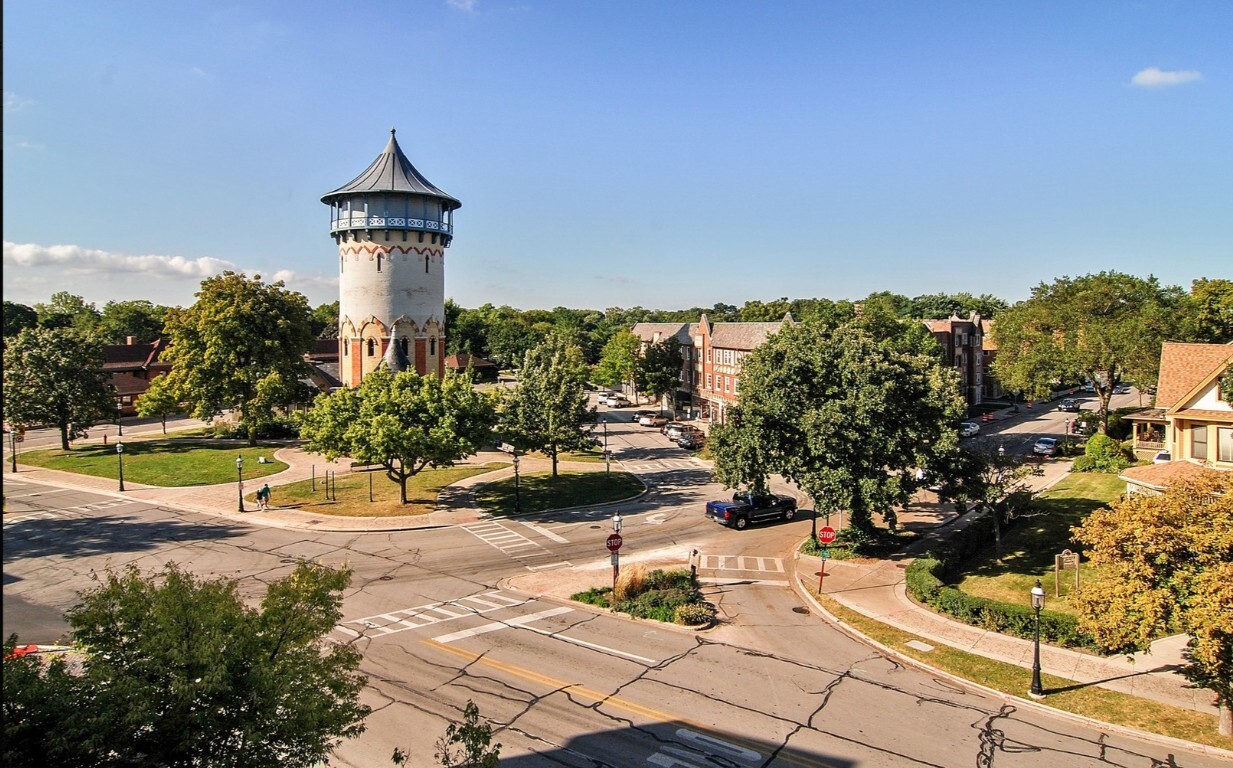 69 Lincoln Avenue Unit: 1S