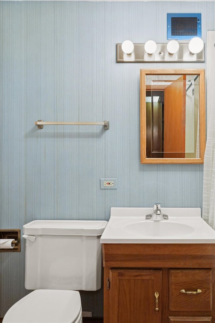 5441 S Edgewood Avenue