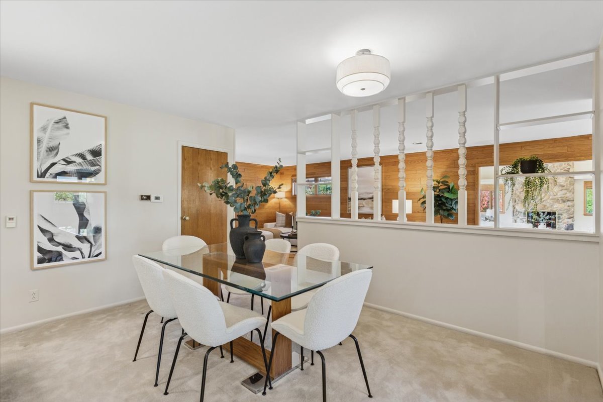 5441 S Edgewood Avenue