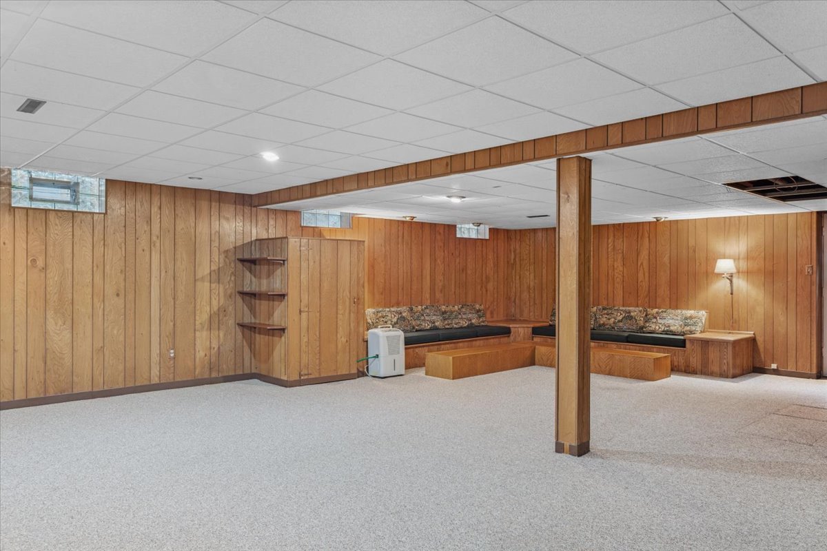 5441 S Edgewood Avenue