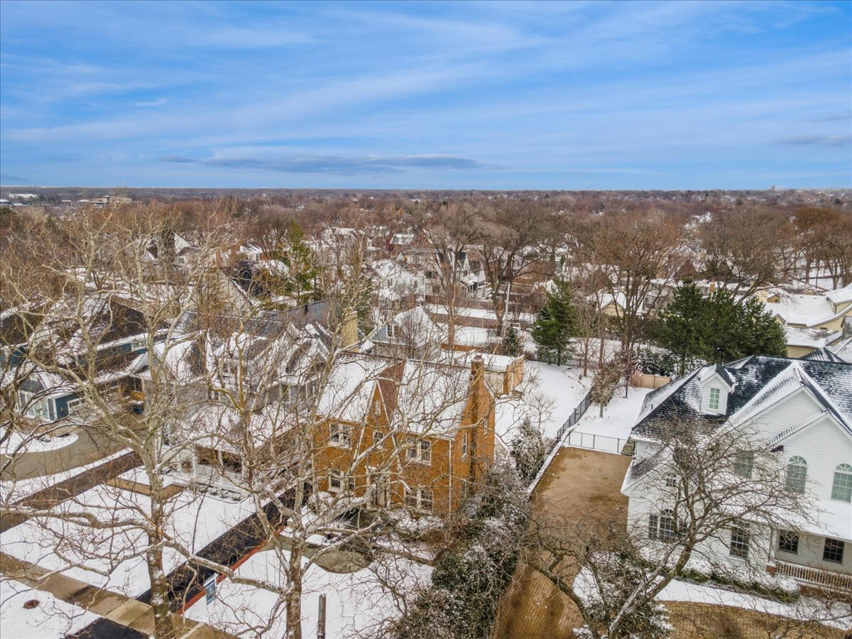 435 N Garfield Avenue