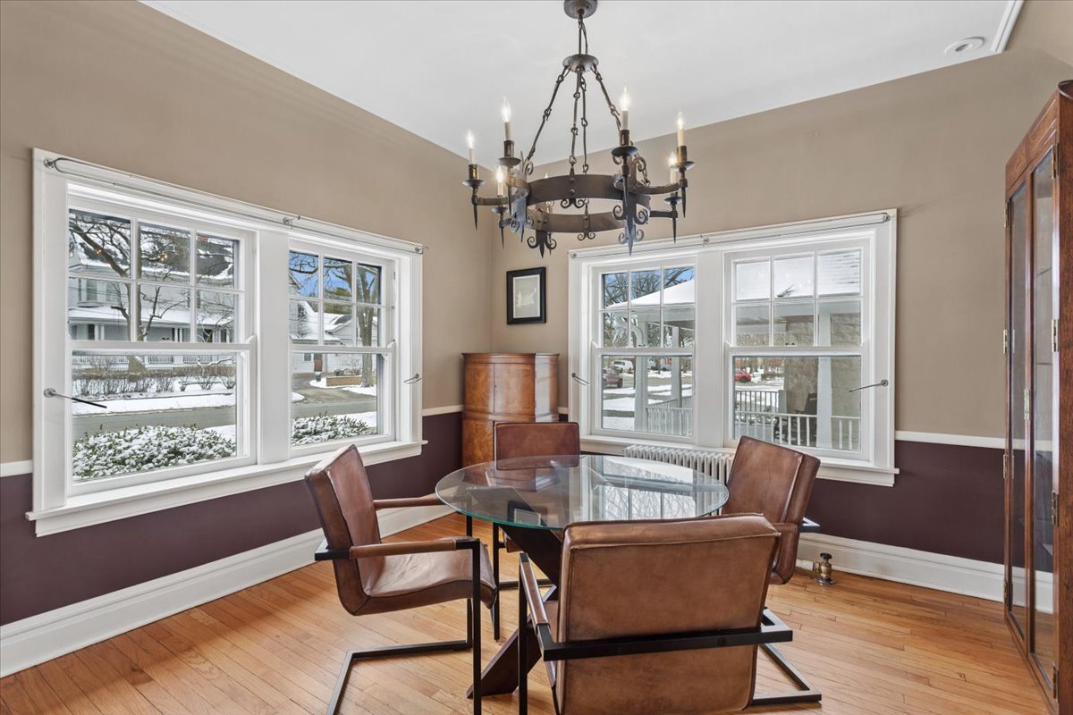 435 N Garfield Avenue