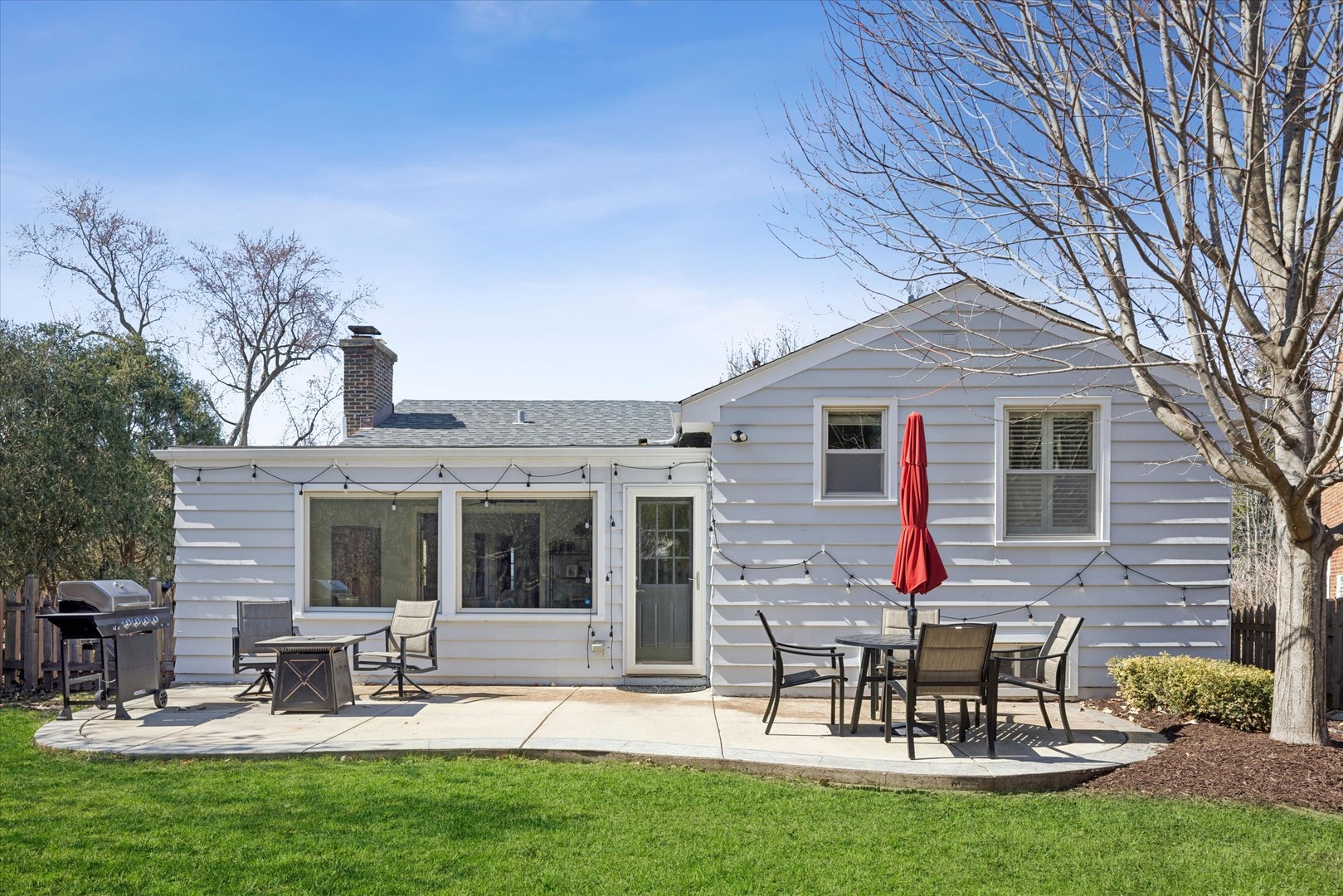 271 Sunset Avenue