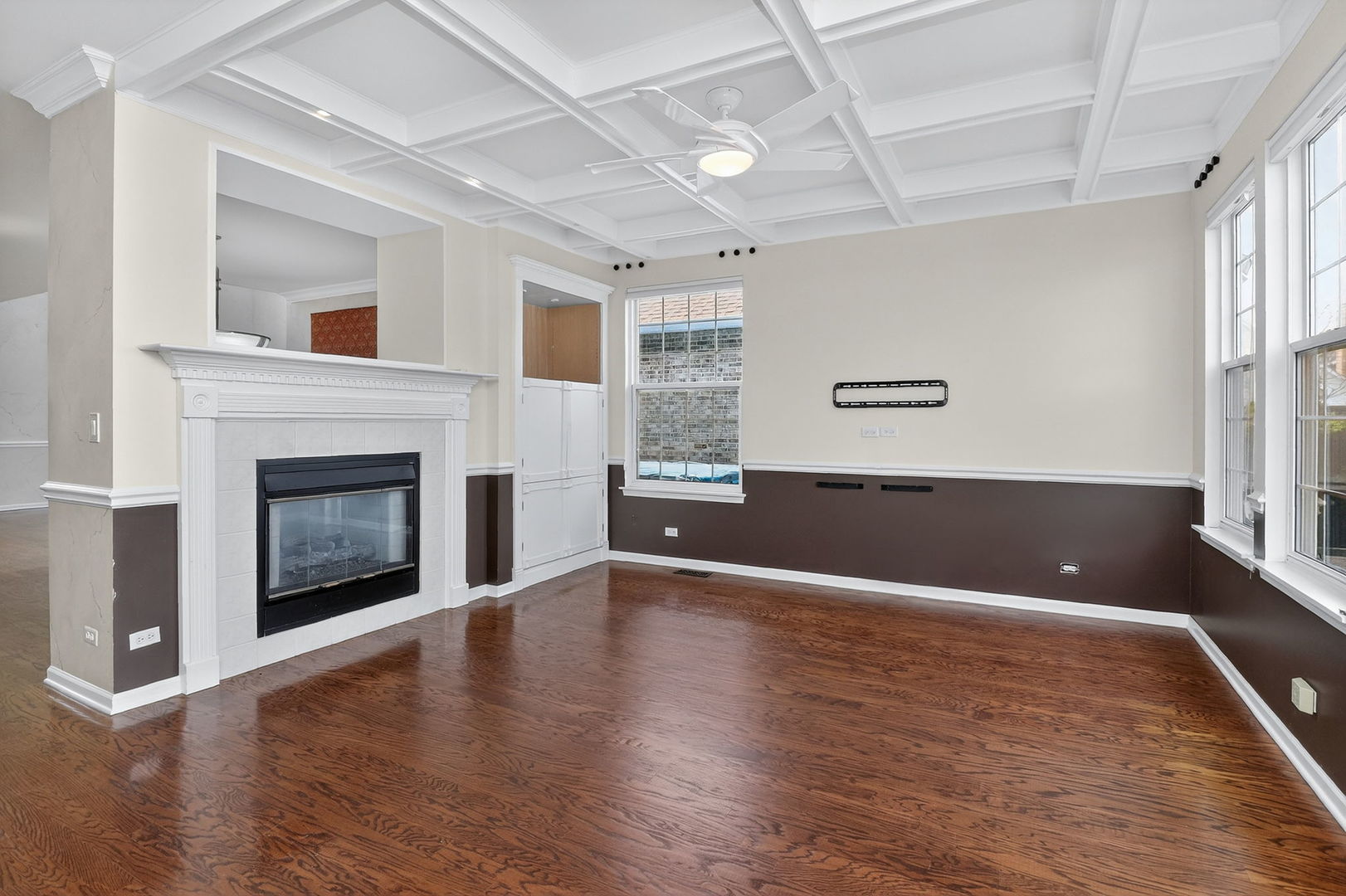 1108 Oxford Court