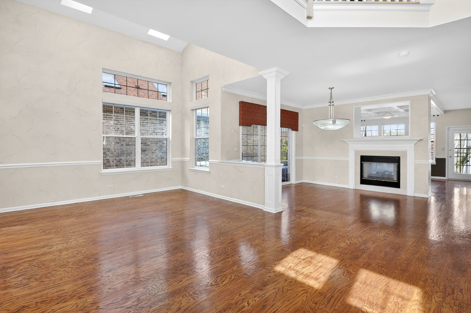 1108 Oxford Court