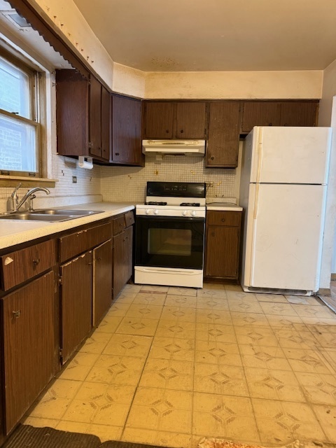 1517 W Lunt Avenue Unit: 2A