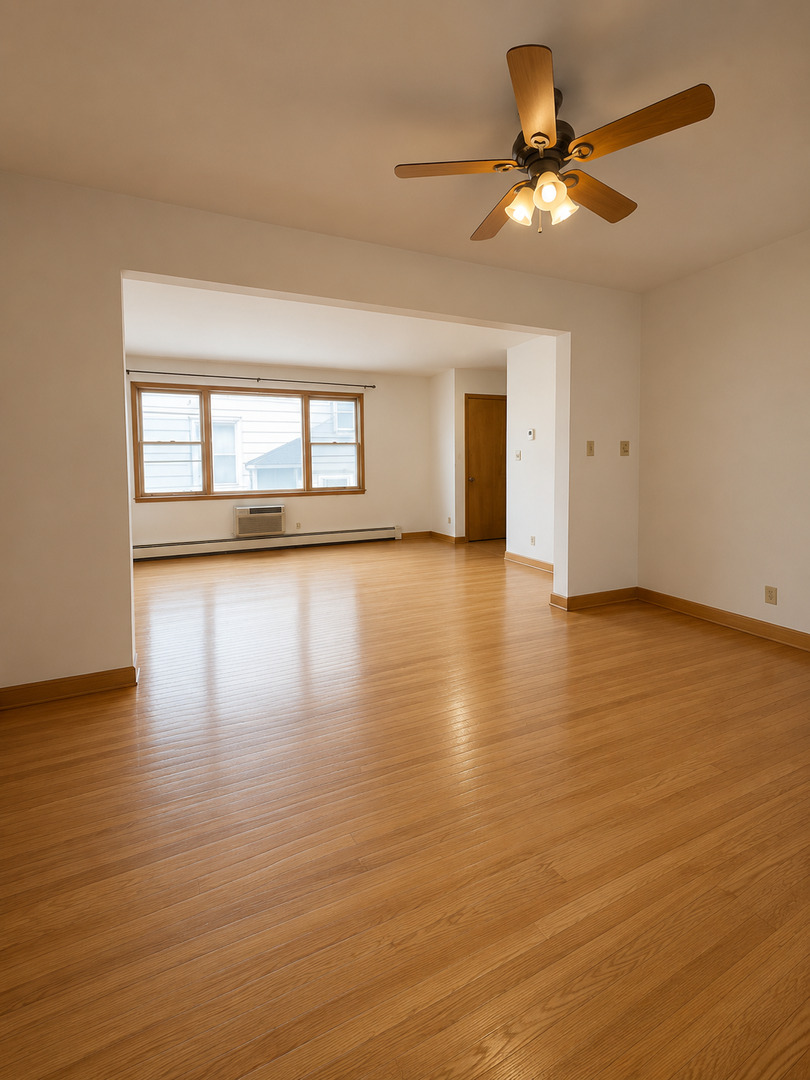 1517 W Lunt Avenue Unit: 2A