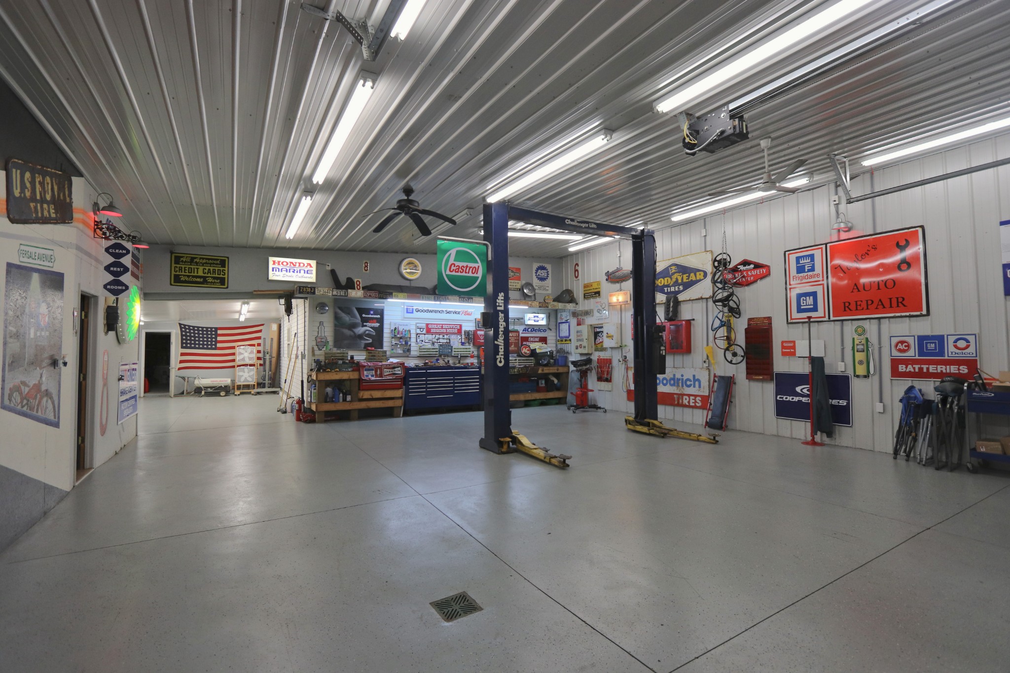 8996 Trousdale Ferry Pike