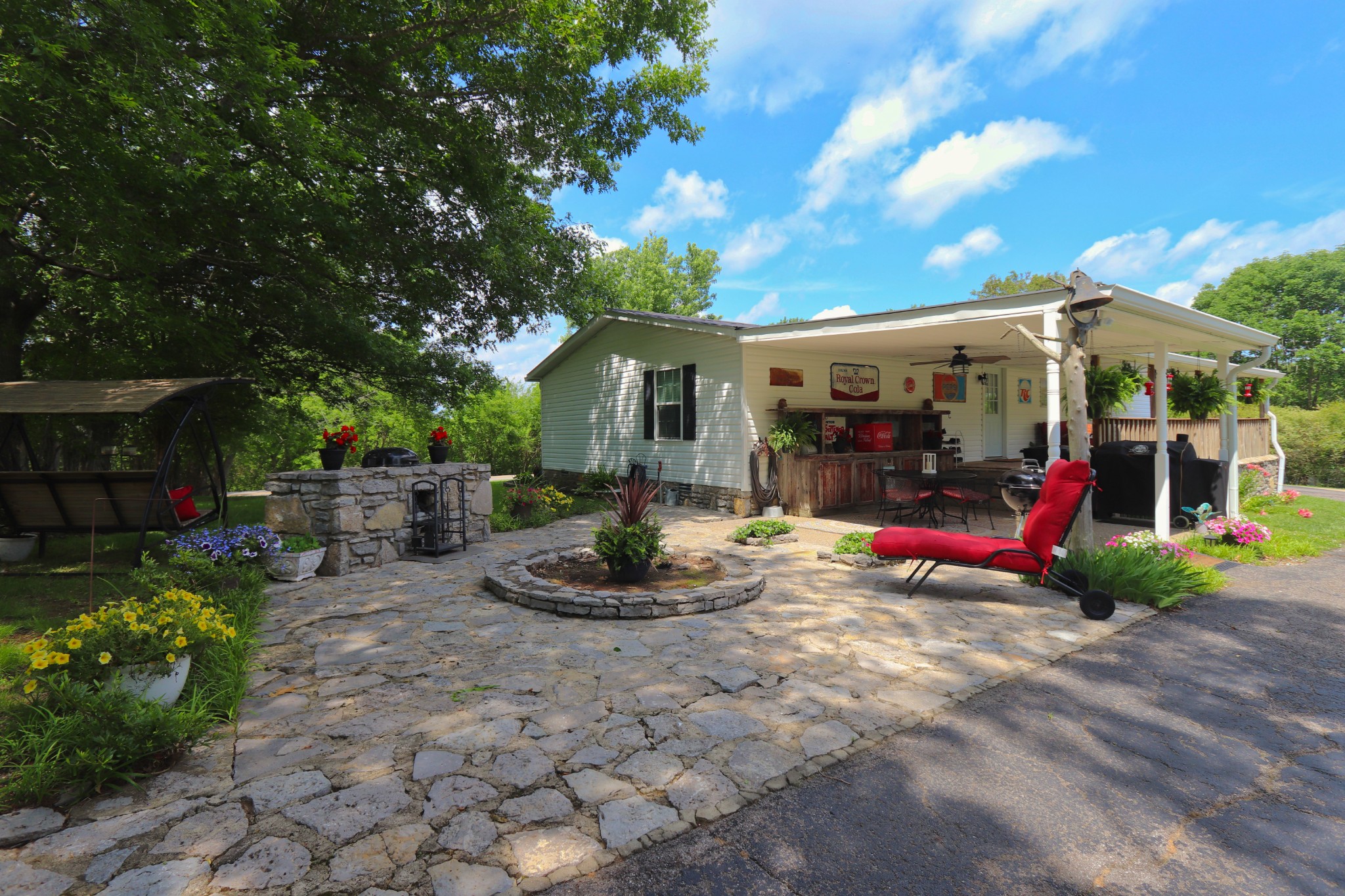 8996 Trousdale Ferry Pike