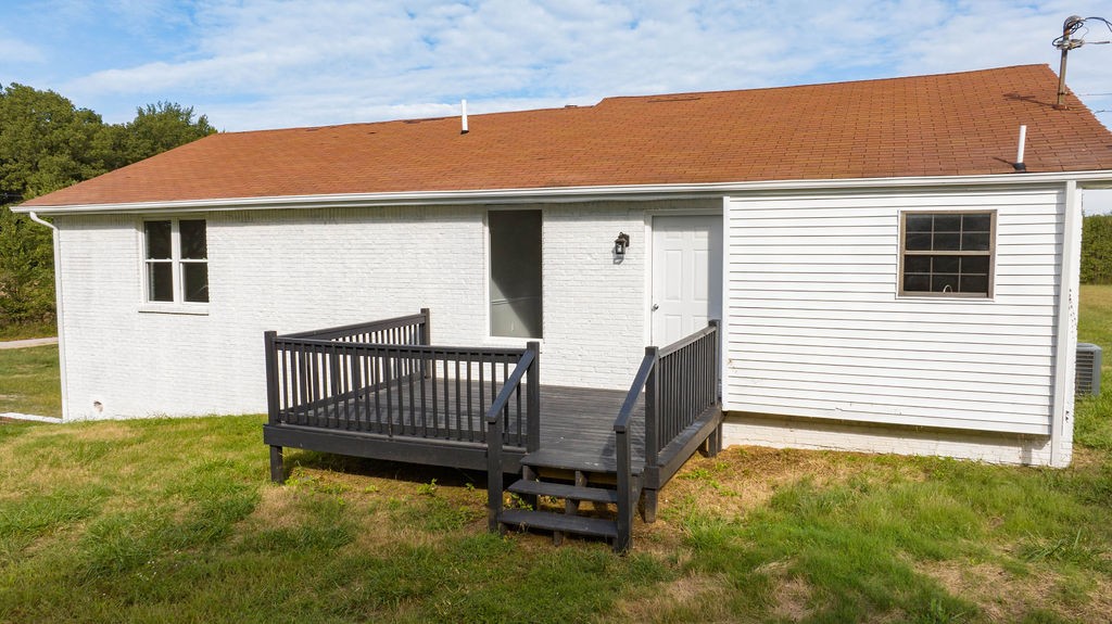 2381 Sylvia Rd