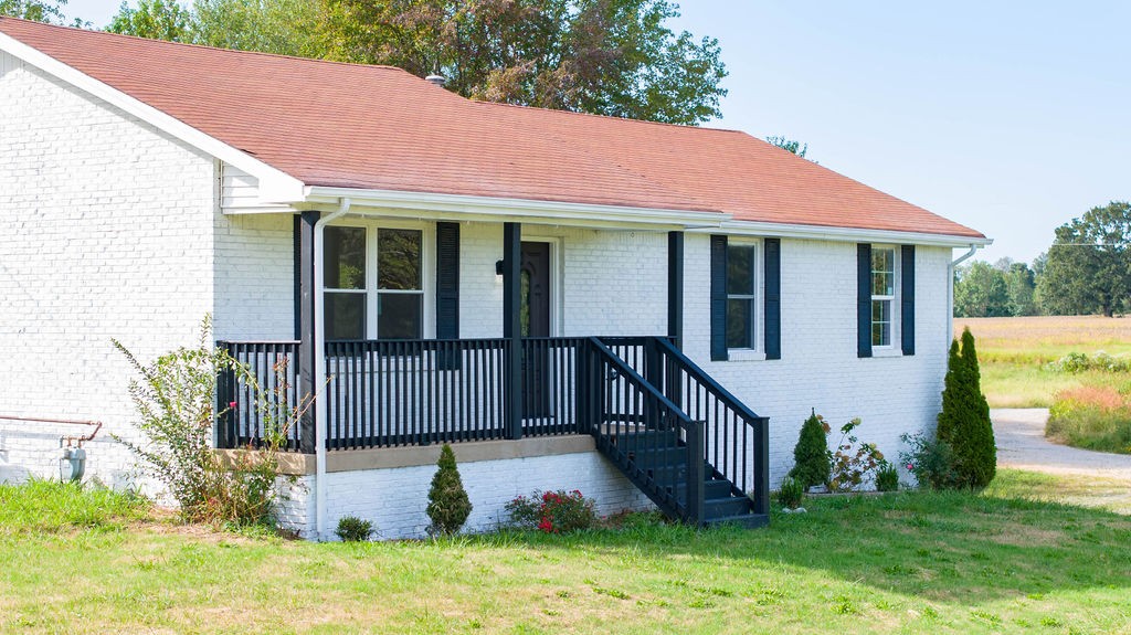 2381 Sylvia Rd