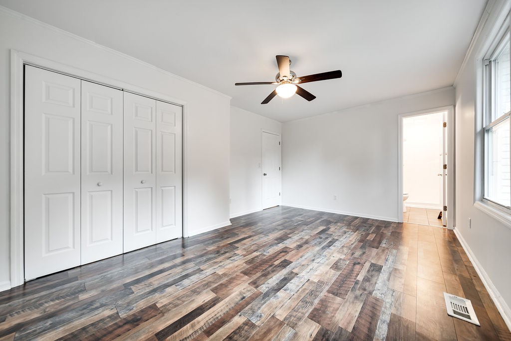 2381 Sylvia Rd
