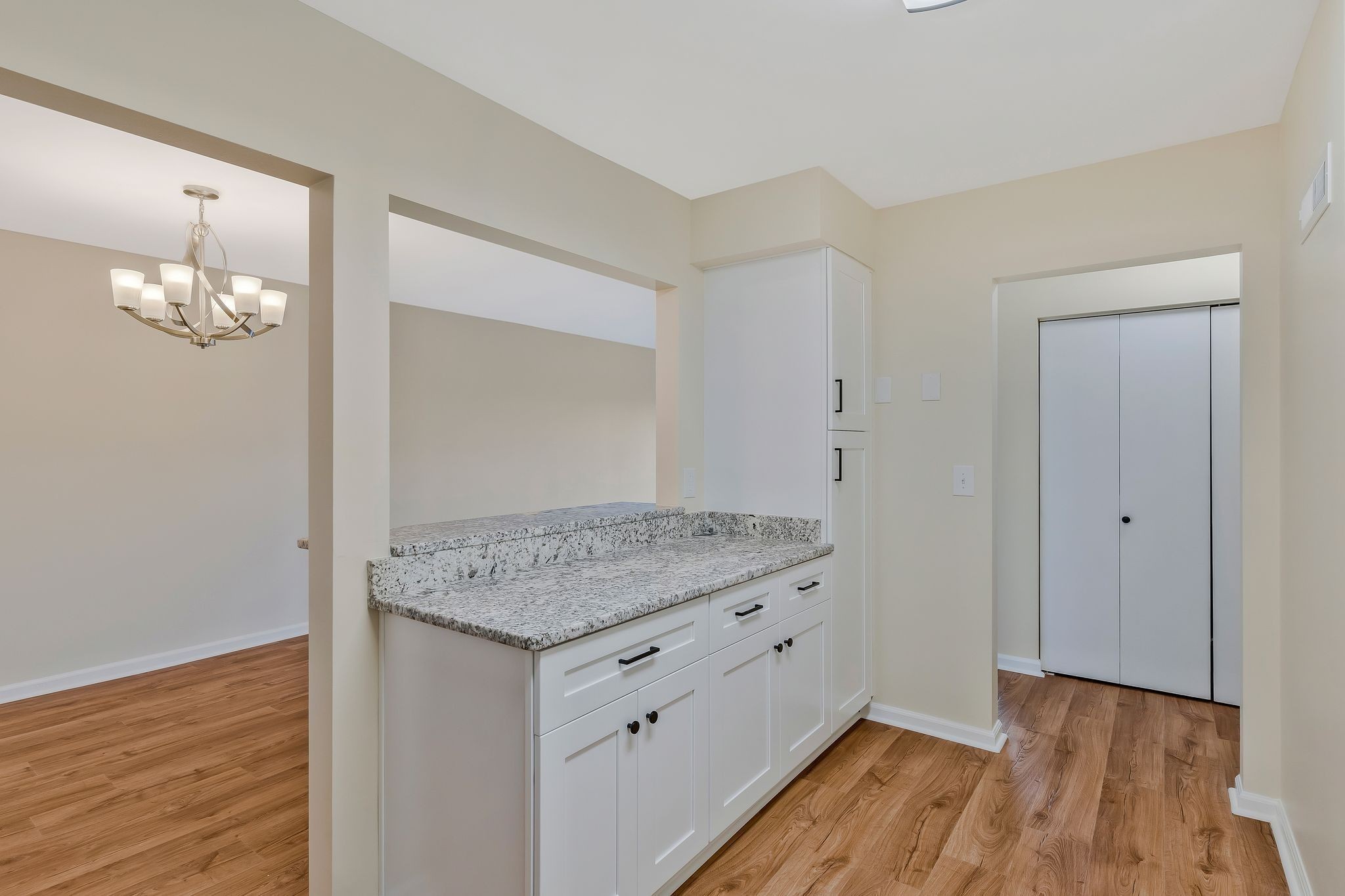 200 Sanders Ferry Rd Unit: 2504