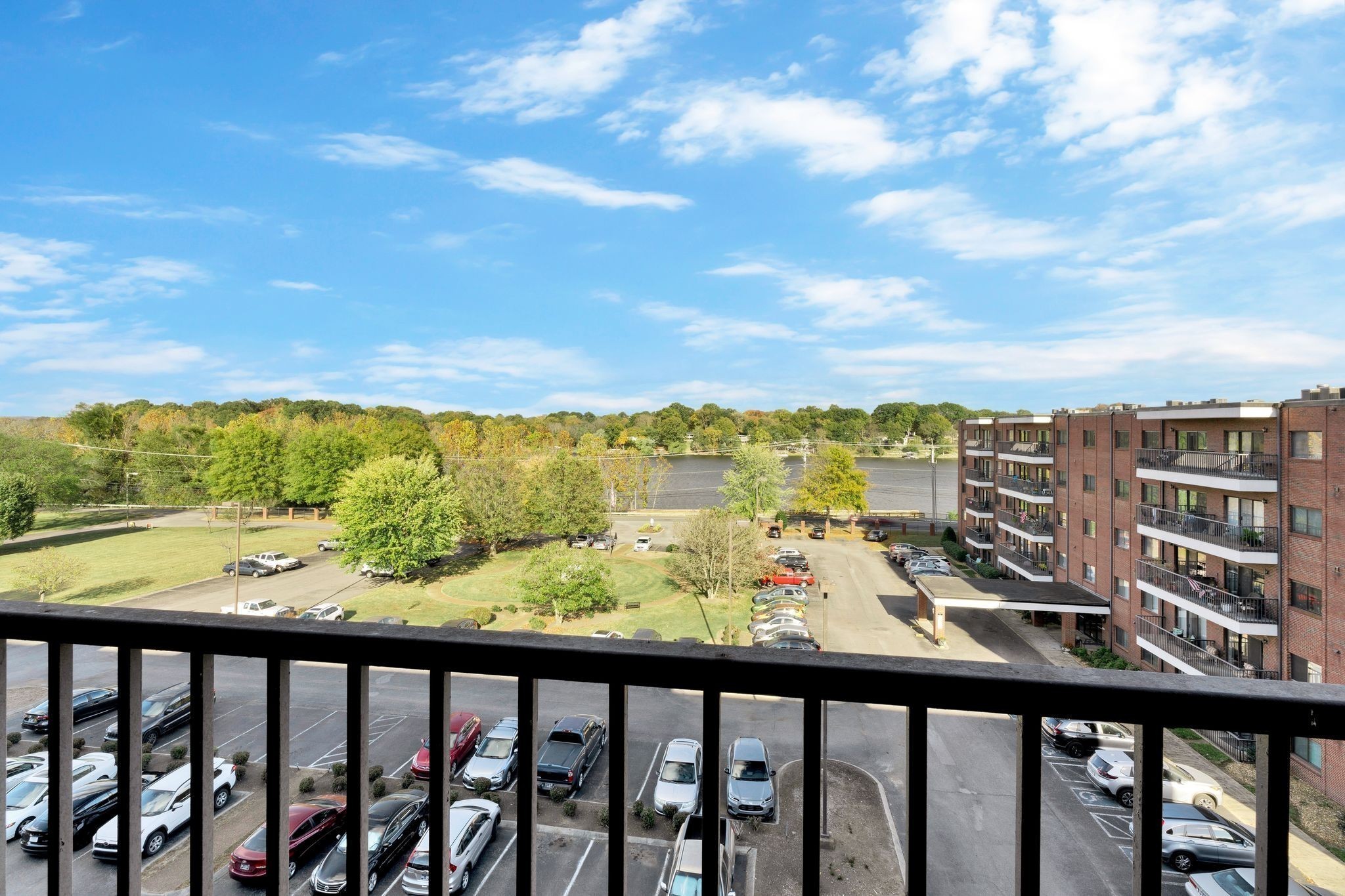 200 Sanders Ferry Rd Unit: 2504