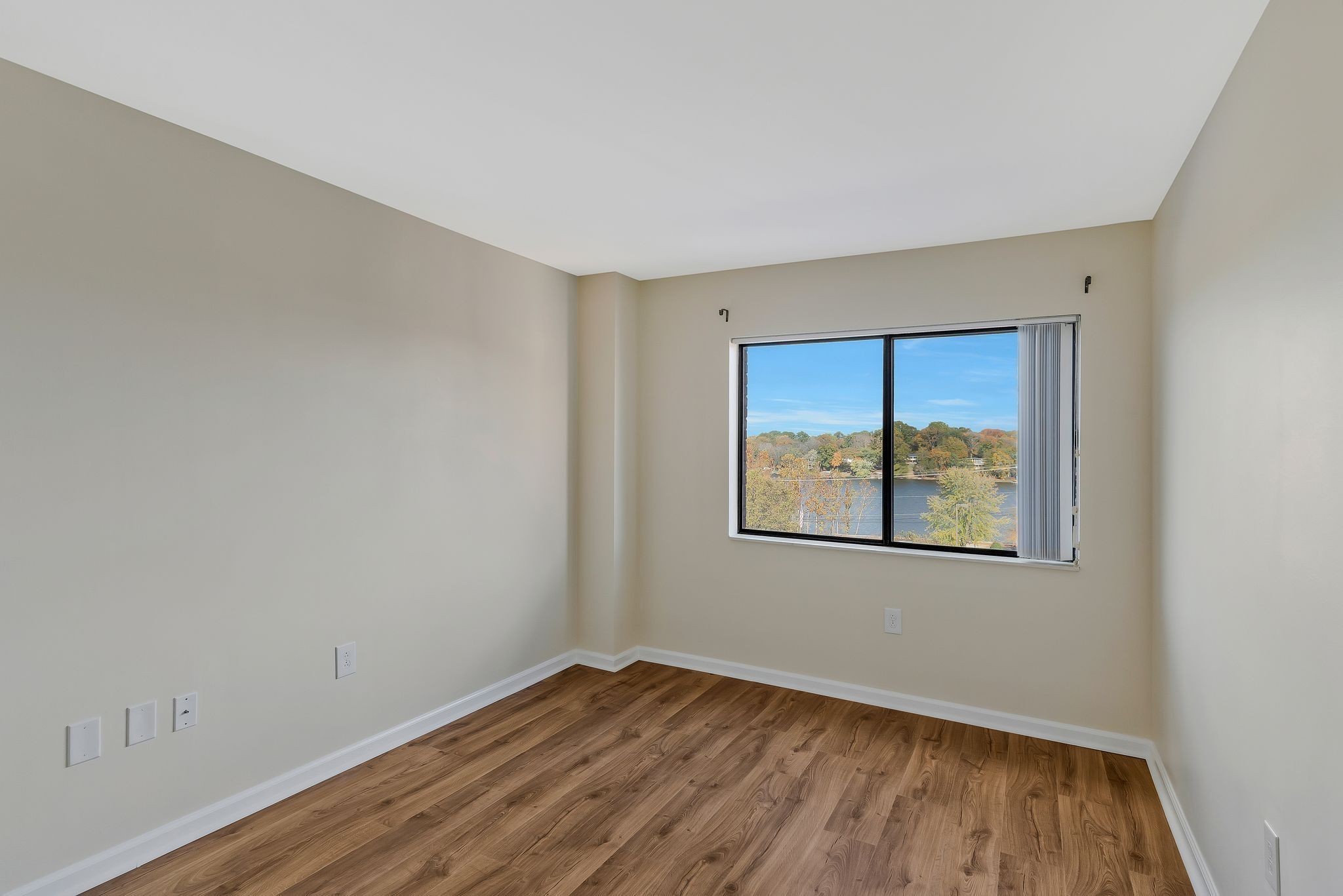 200 Sanders Ferry Rd Unit: 2504