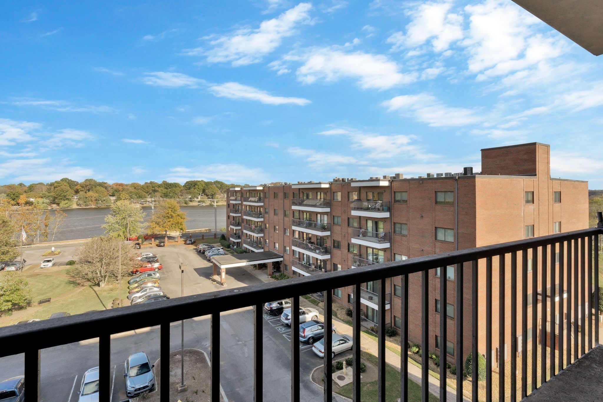 200 Sanders Ferry Rd Unit: 2504