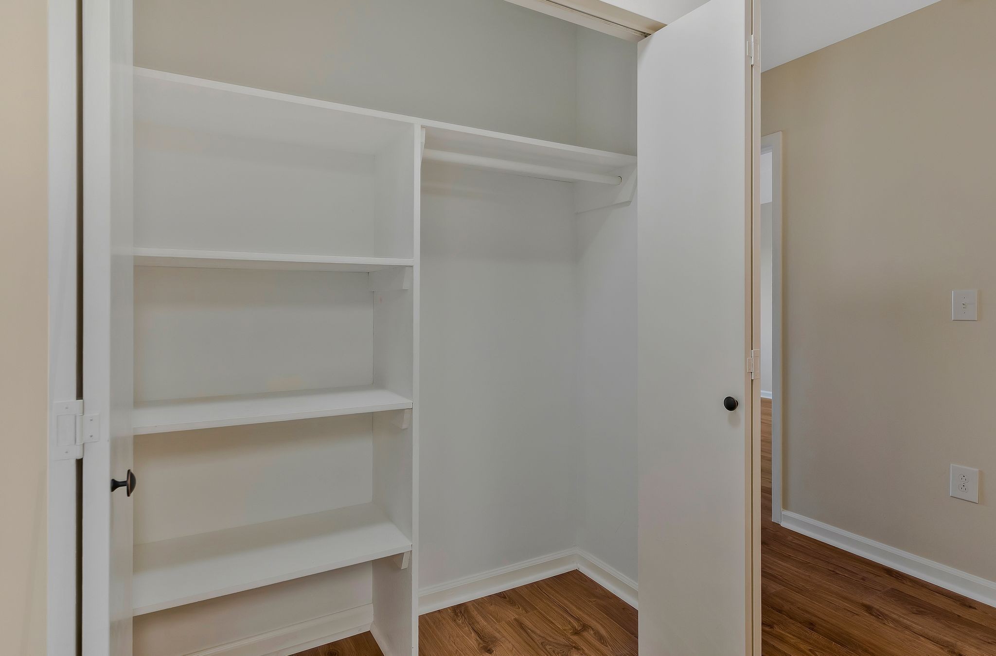 200 Sanders Ferry Rd Unit: 2504