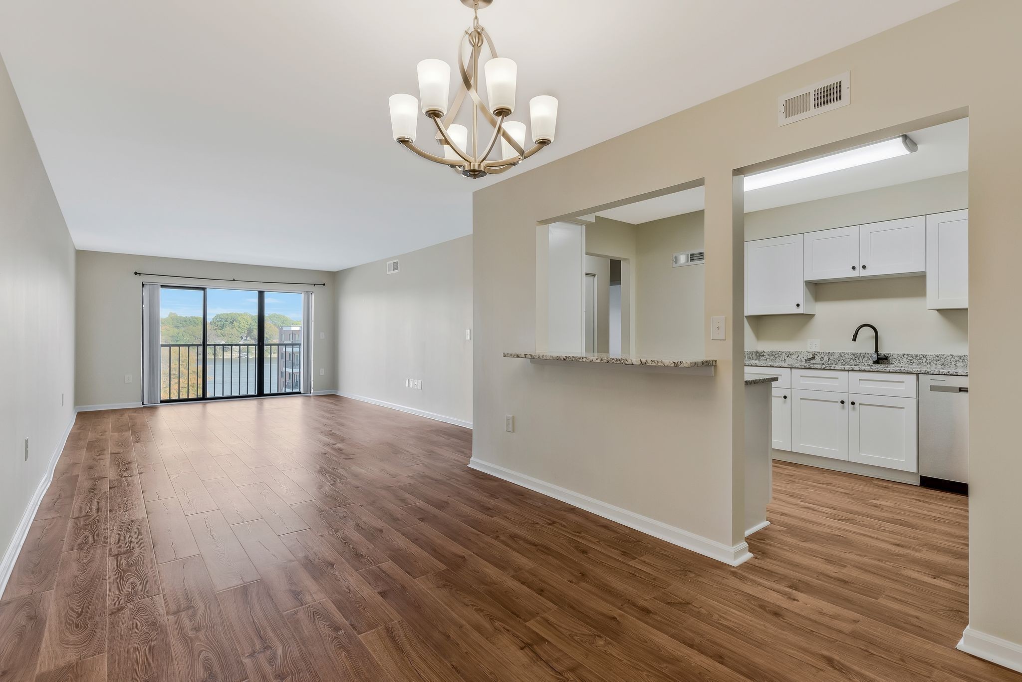 200 Sanders Ferry Rd Unit: 2504