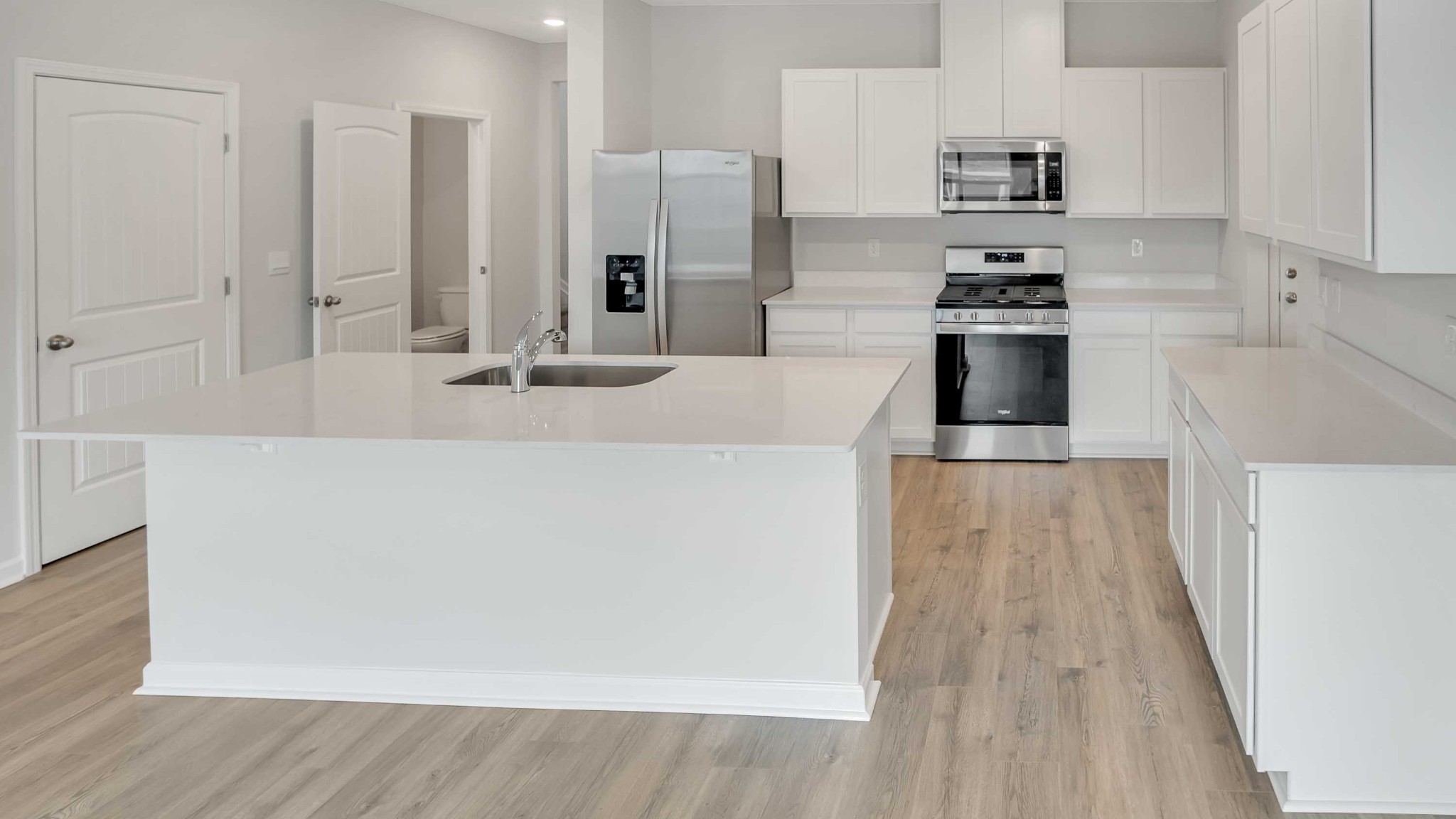 1126 Woodbridge Blvd