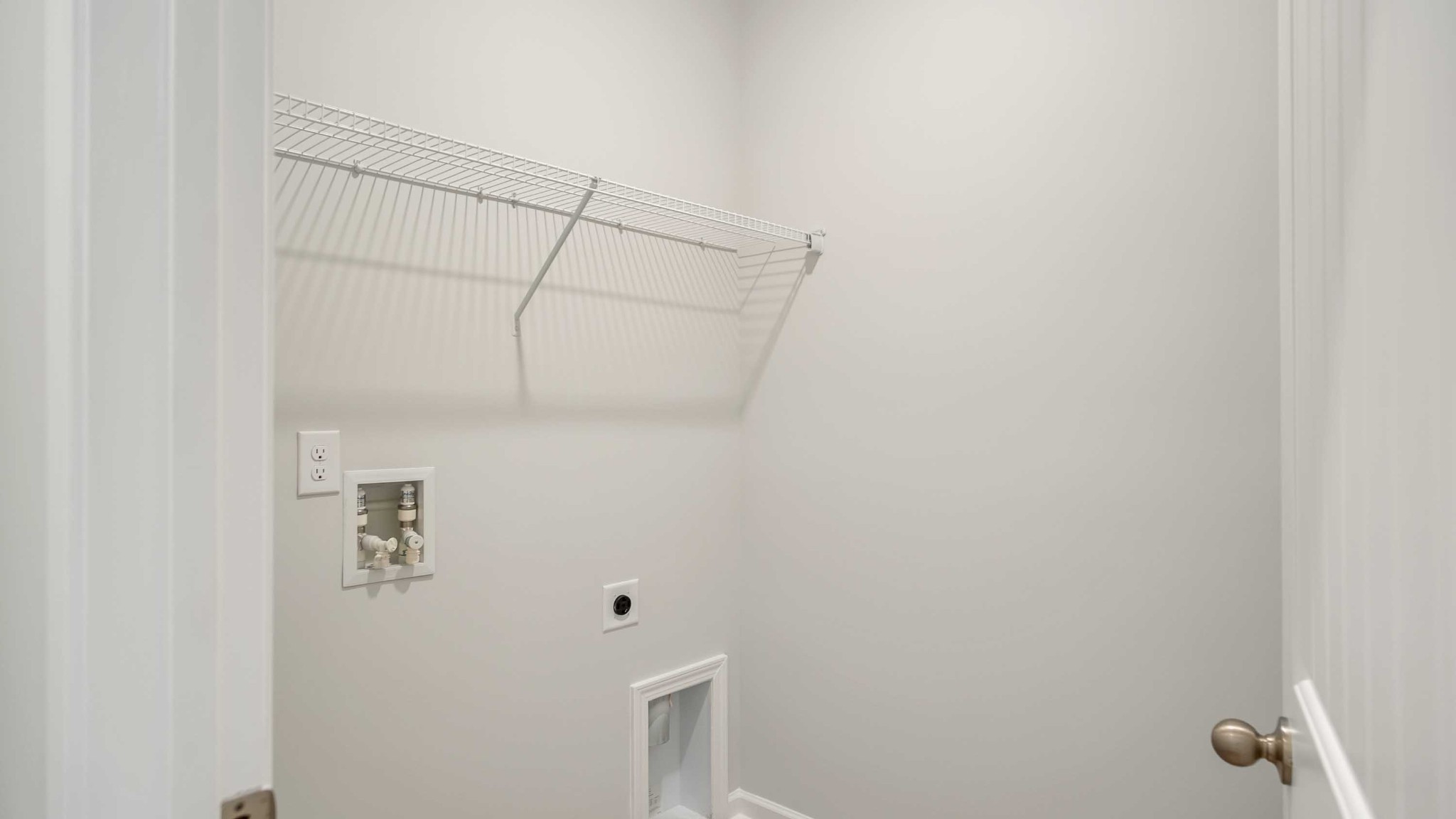 1126 Woodbridge Blvd