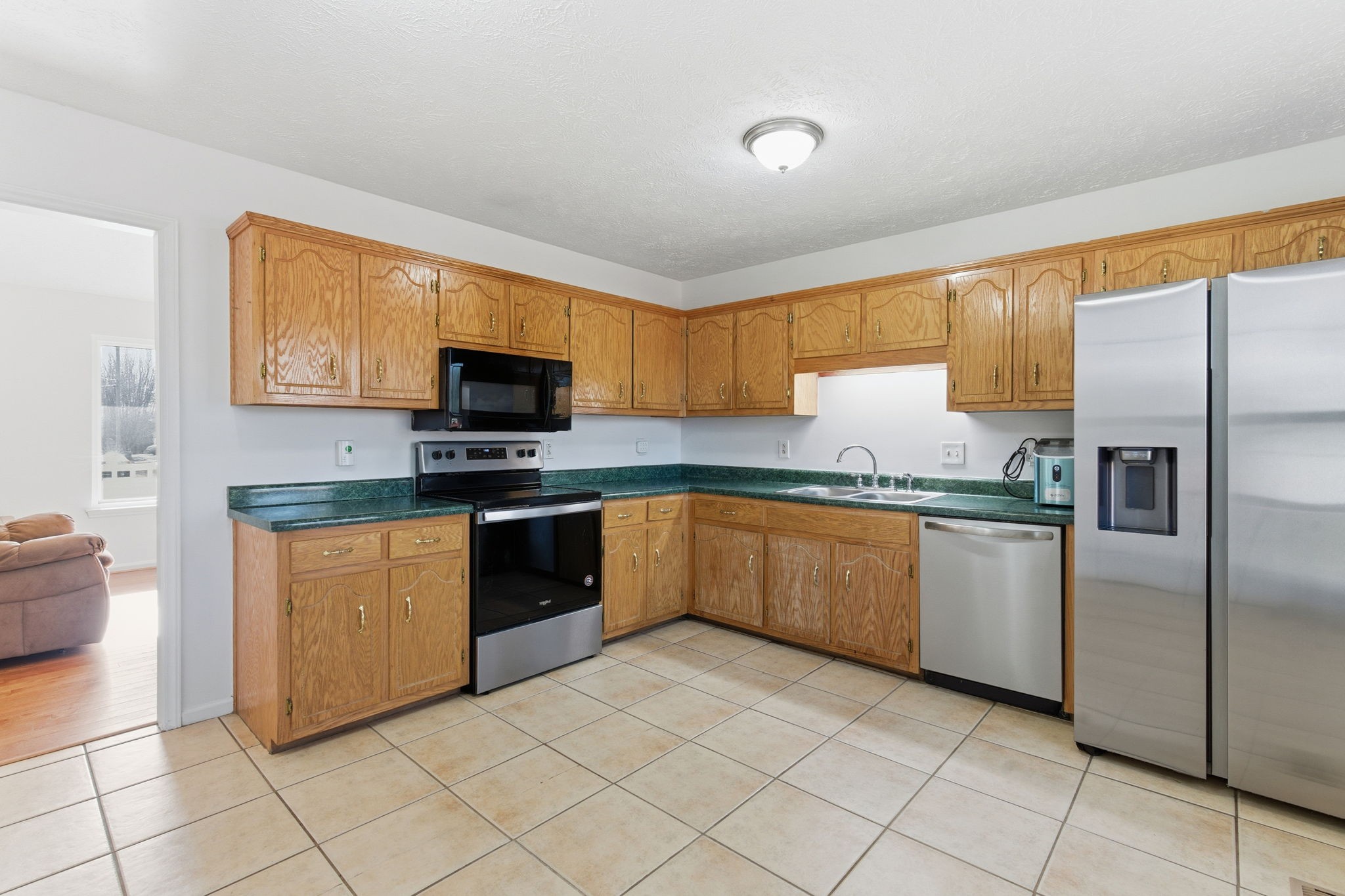 2103 Halligen Ct