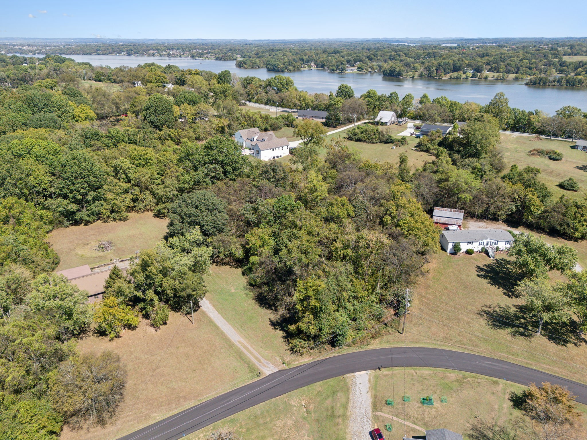 210 Crosswinds Dr