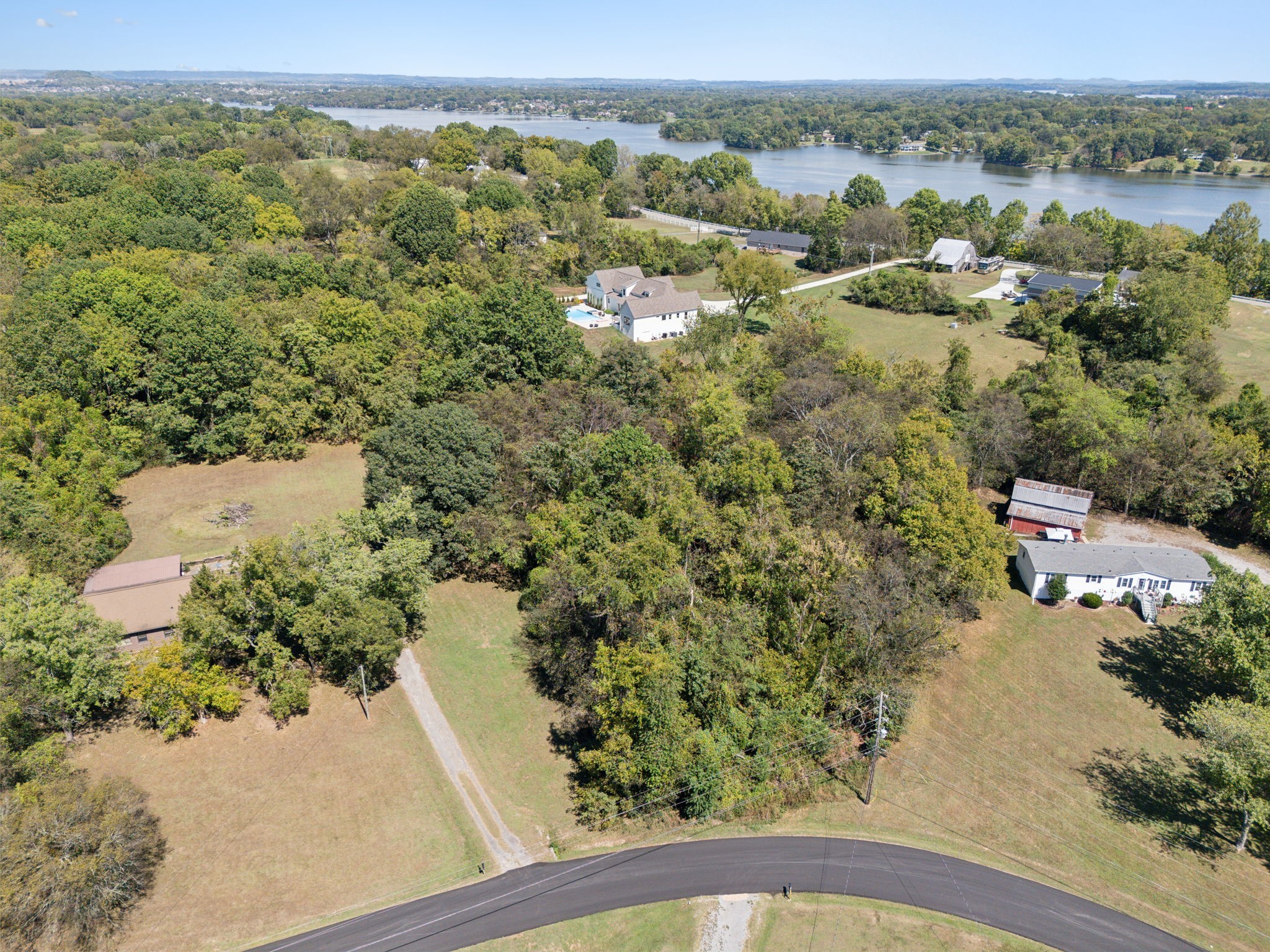 210 Crosswinds Dr