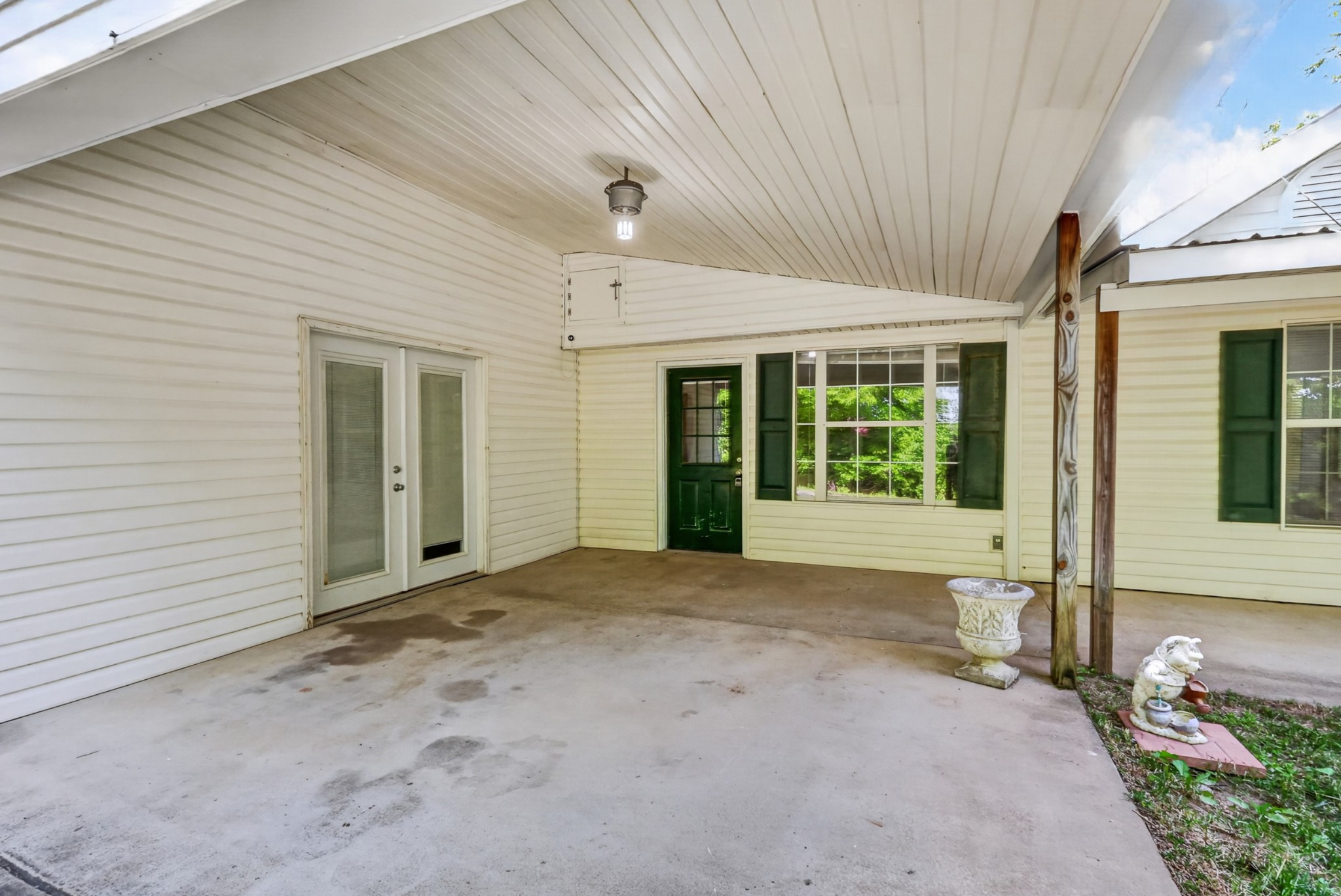561 Odoms Bend Rd
