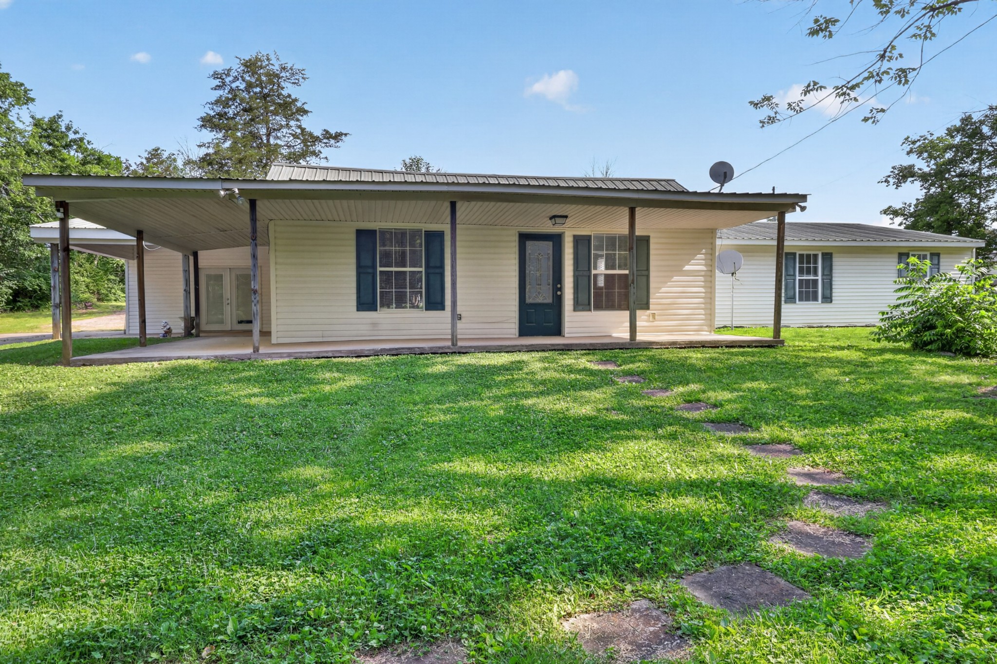 561 Odoms Bend Rd