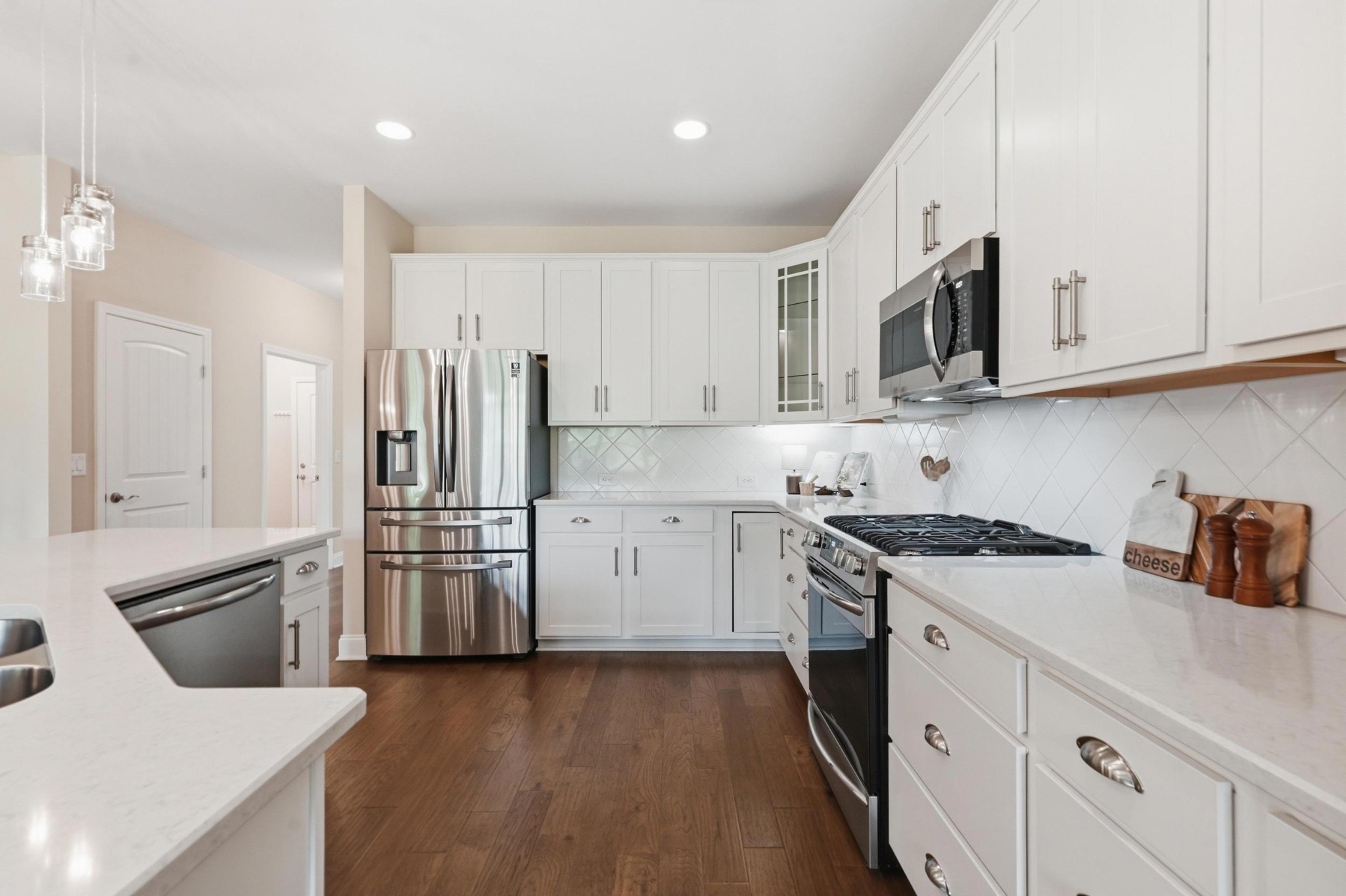 1043 Callaway Dr