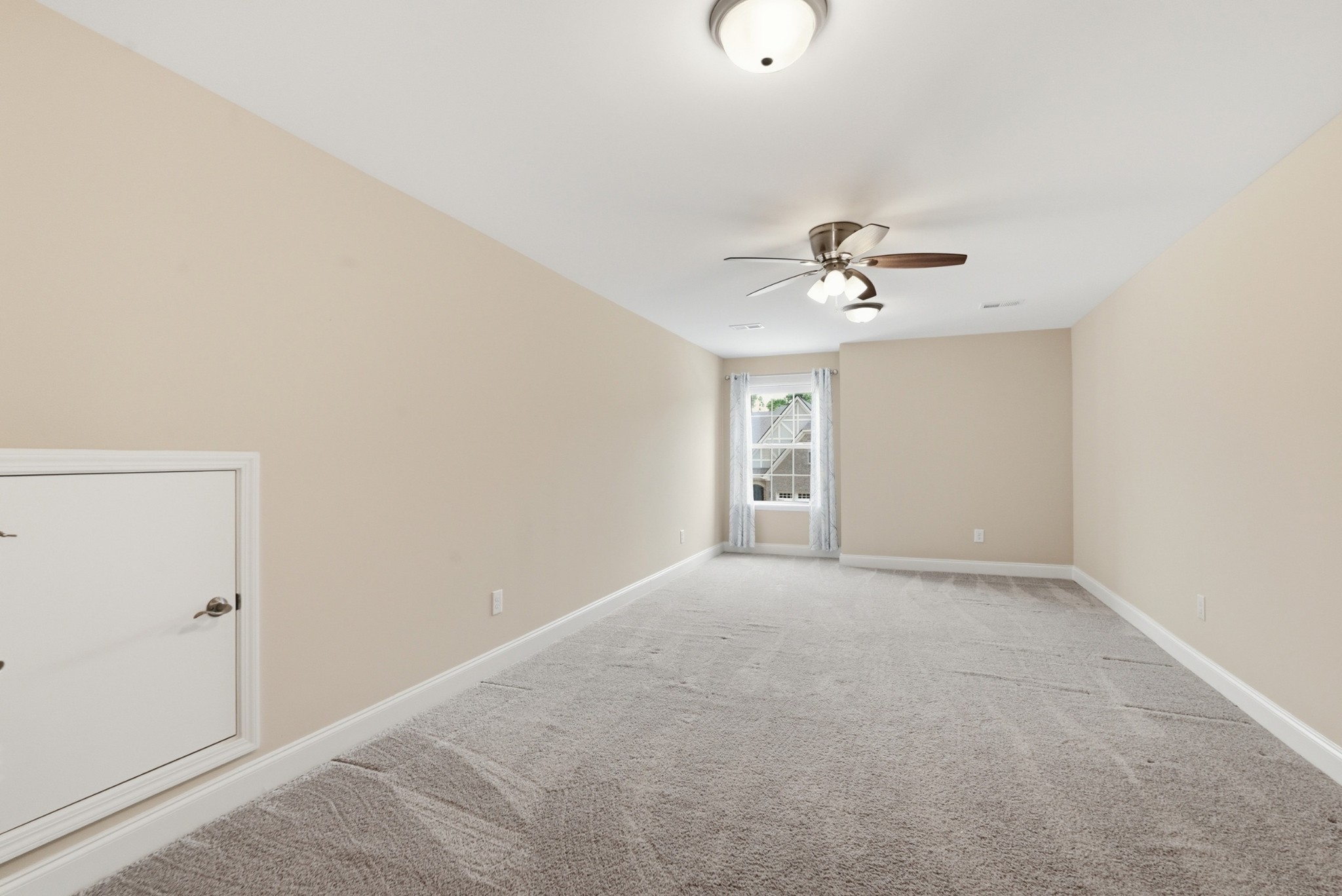 1043 Callaway Dr
