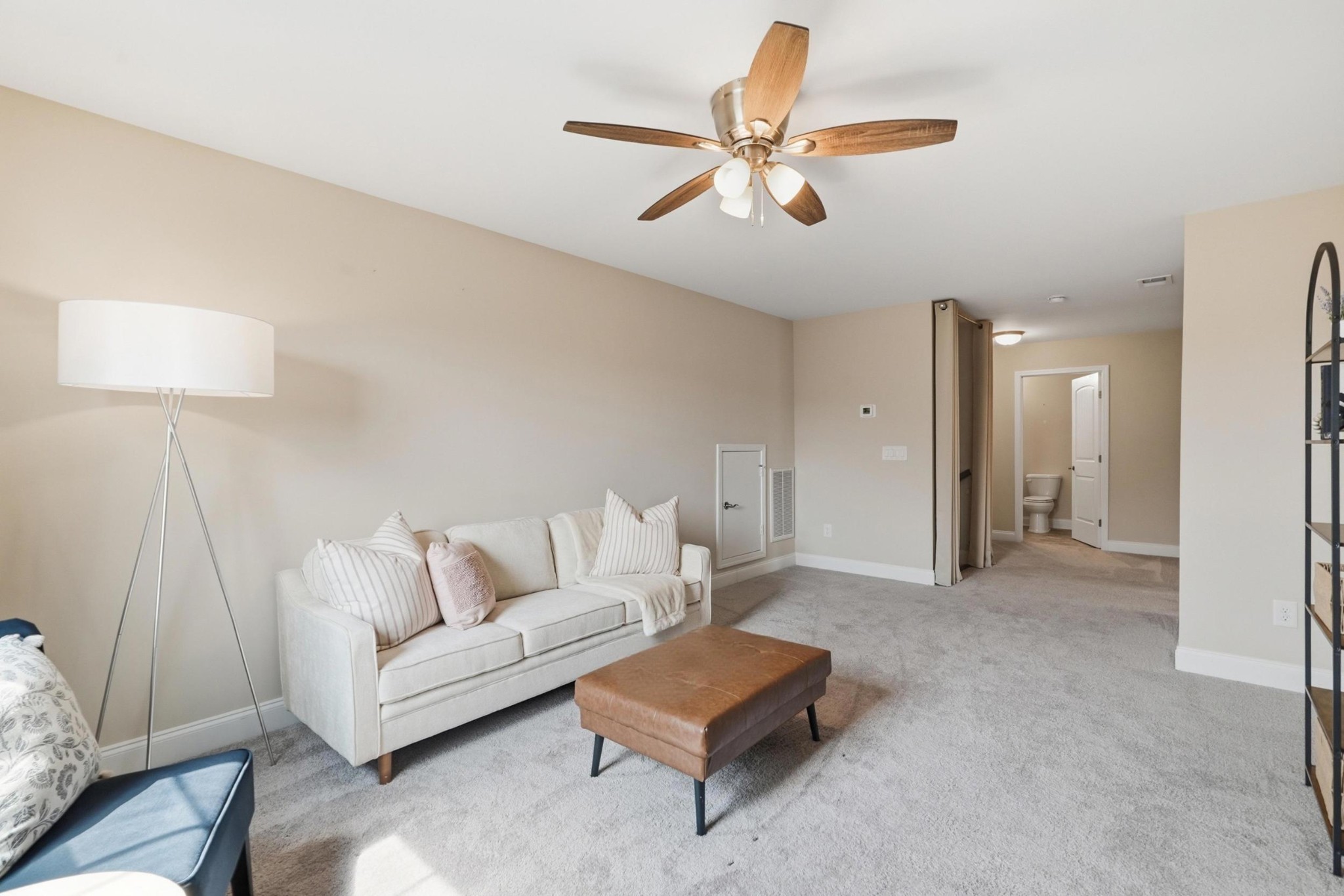 1043 Callaway Dr