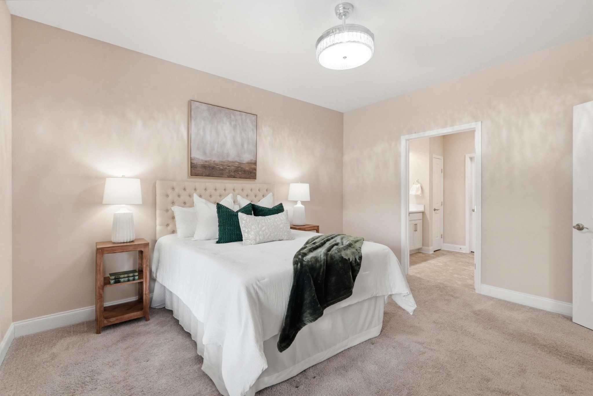 1043 Callaway Dr