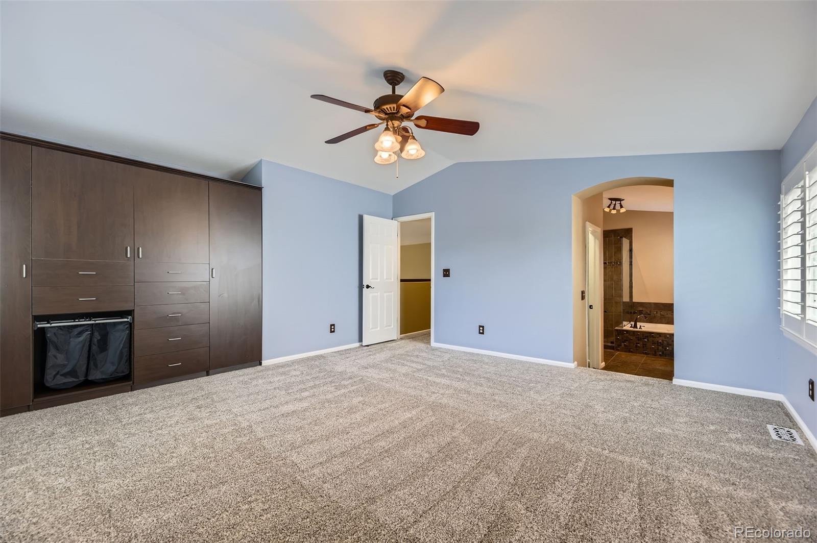 9975 Blackbird Circle
