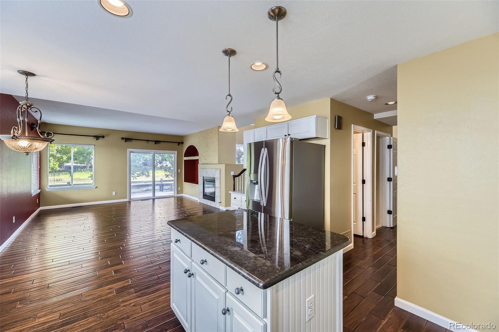 9975 Blackbird Circle