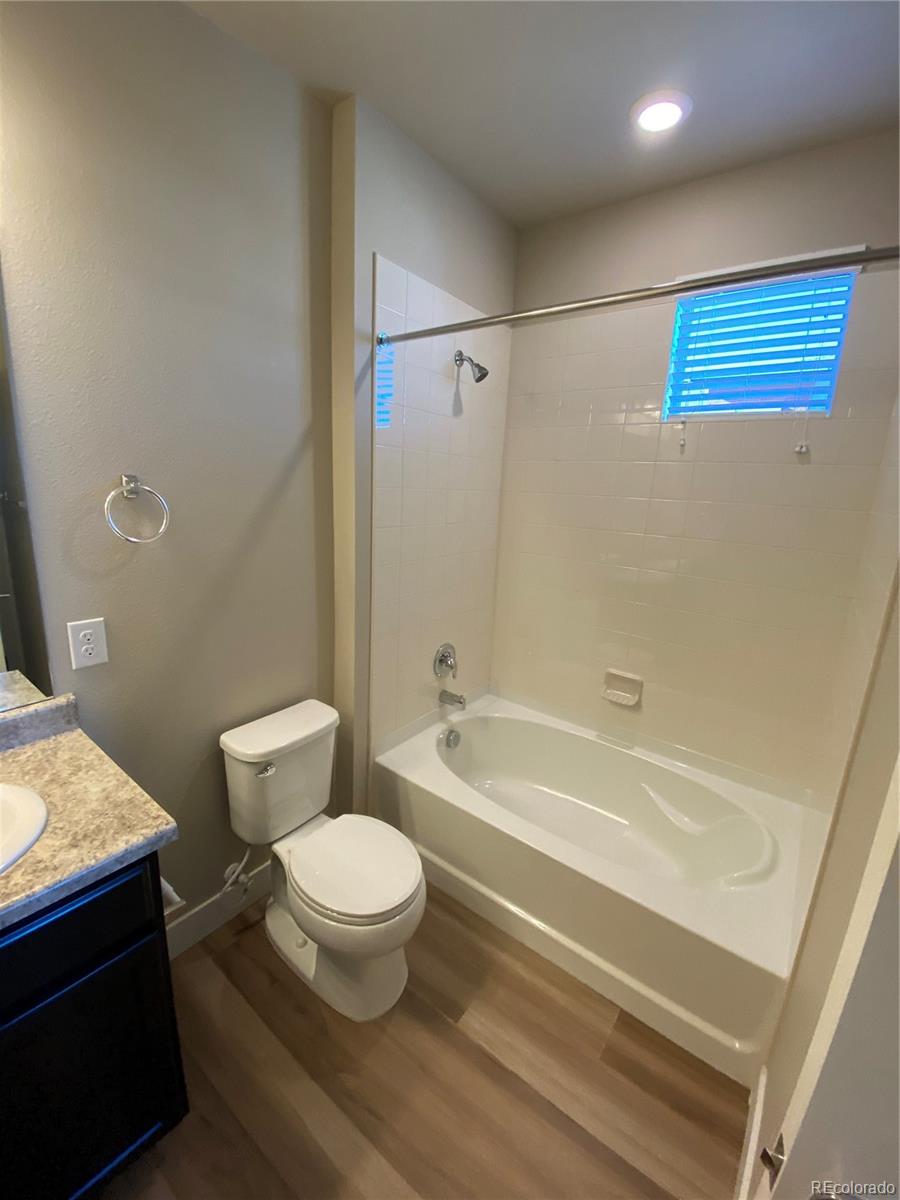 14351 E Tennessee Avenue Unit: 201